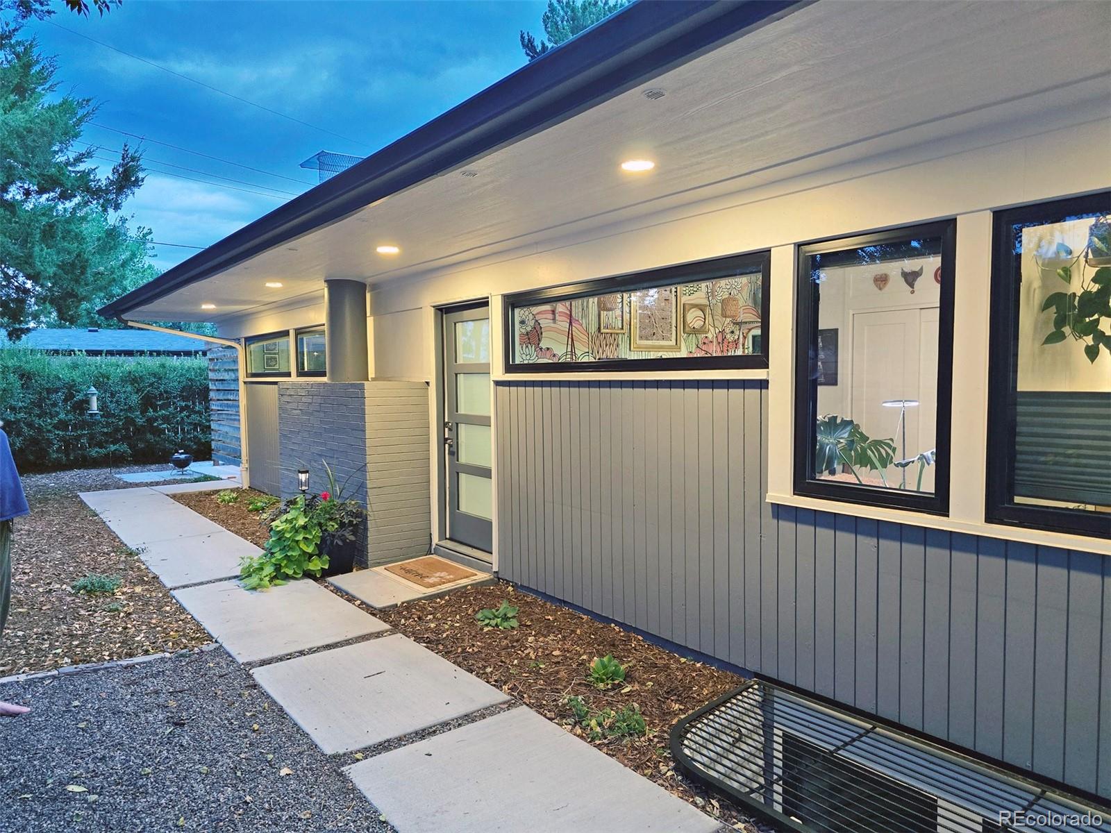 MLS Image #35 for 2635 s garfield way,denver, Colorado