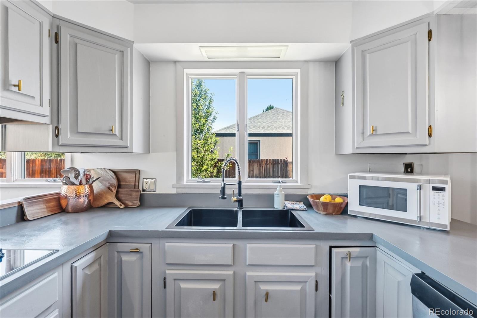 MLS Image #11 for 1148  f street,salida, Colorado