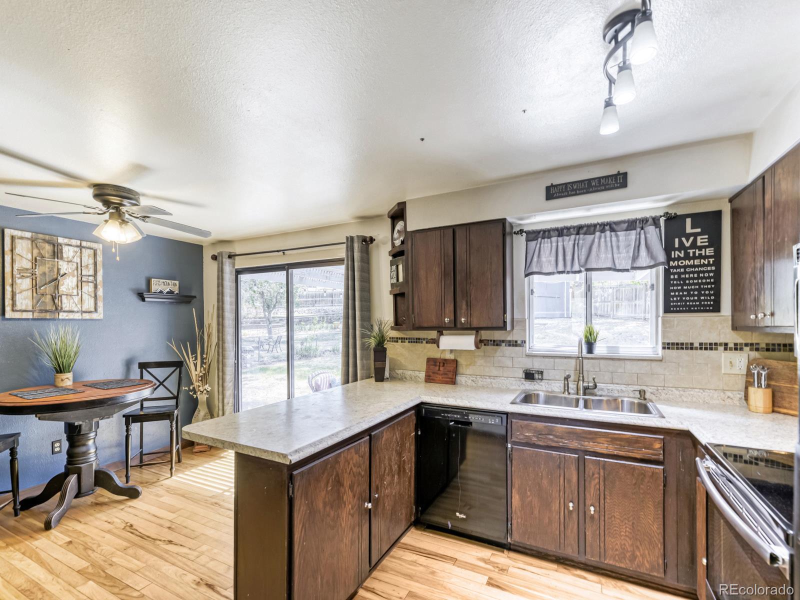 MLS Image #20 for 370  helena circle,lone tree, Colorado