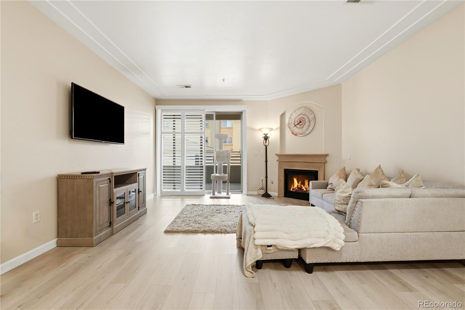 MLS Image #4 for 13353 w alameda parkway,lakewood, Colorado
