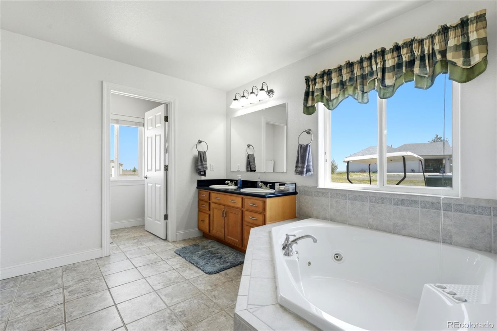 MLS Image #22 for 37859 e 149th place,keenesburg, Colorado