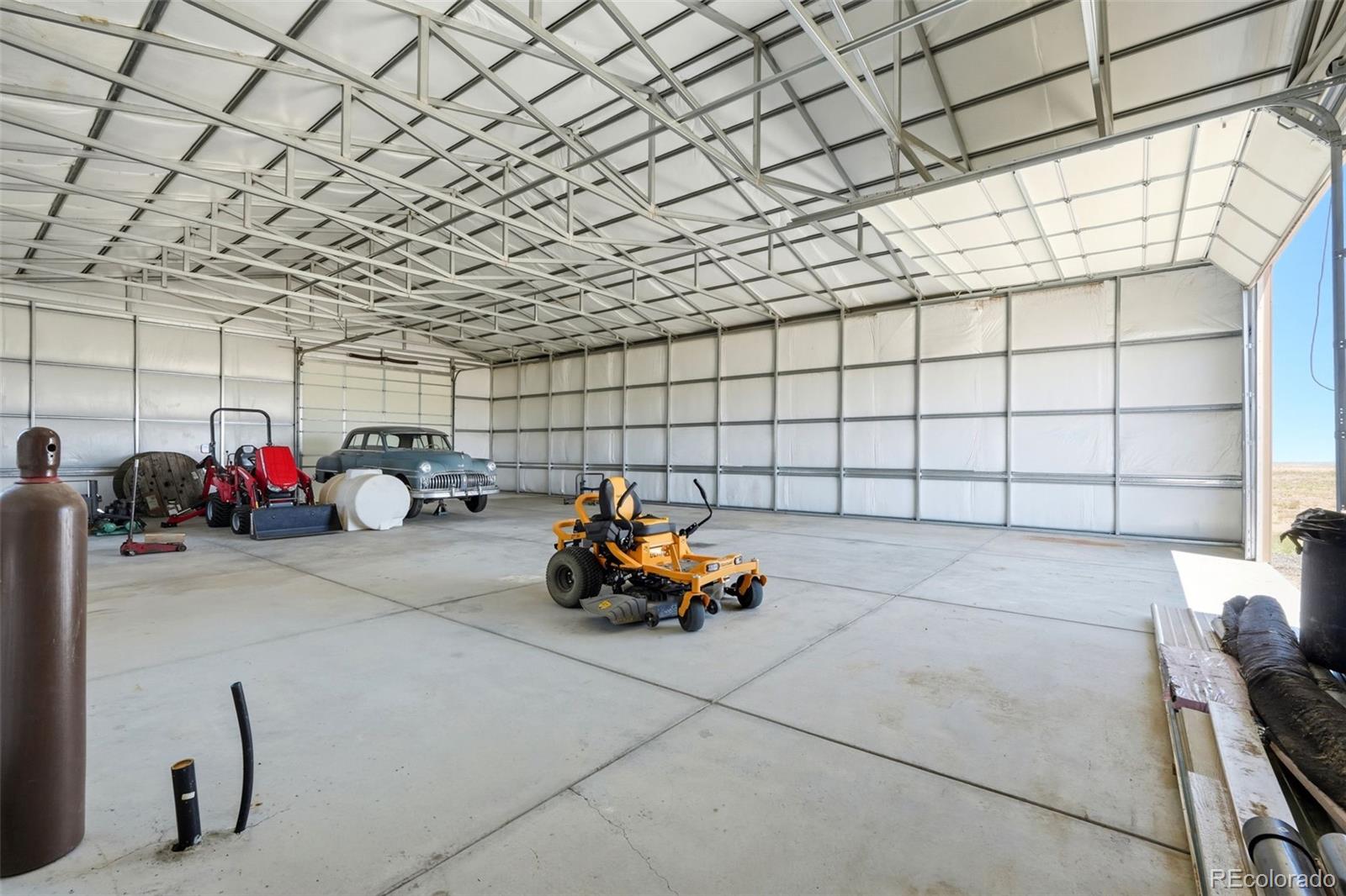 MLS Image #35 for 37859 e 149th place,keenesburg, Colorado