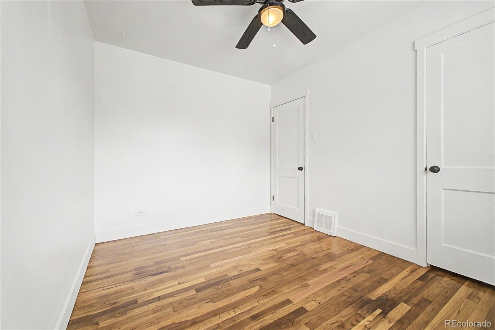 MLS Image #14 for 3025  richard allen court,denver, Colorado