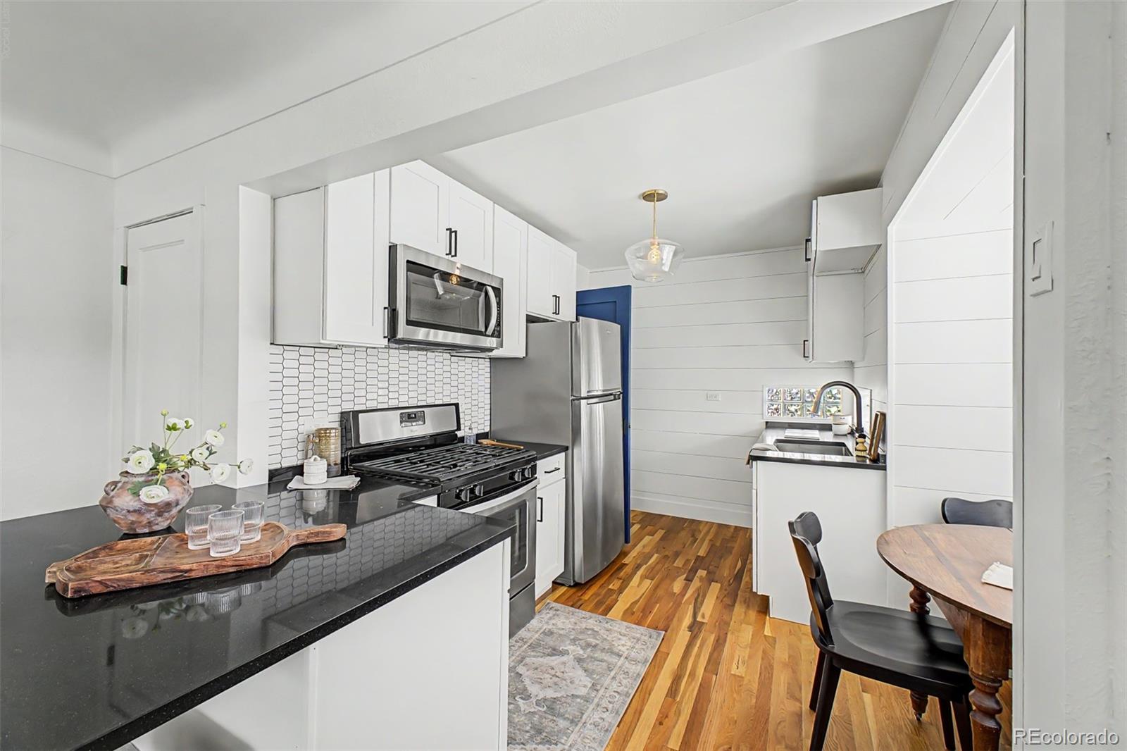 MLS Image #6 for 3025  richard allen court,denver, Colorado