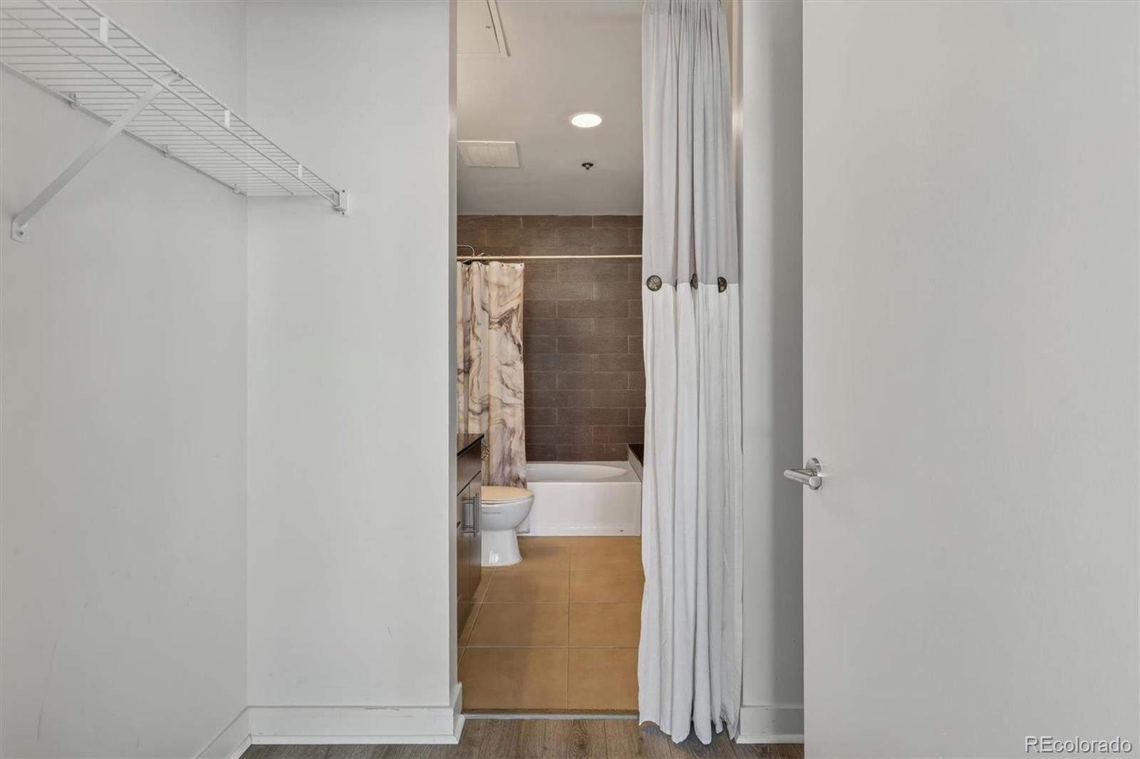 MLS Image #19 for 891  14th street,denver, Colorado
