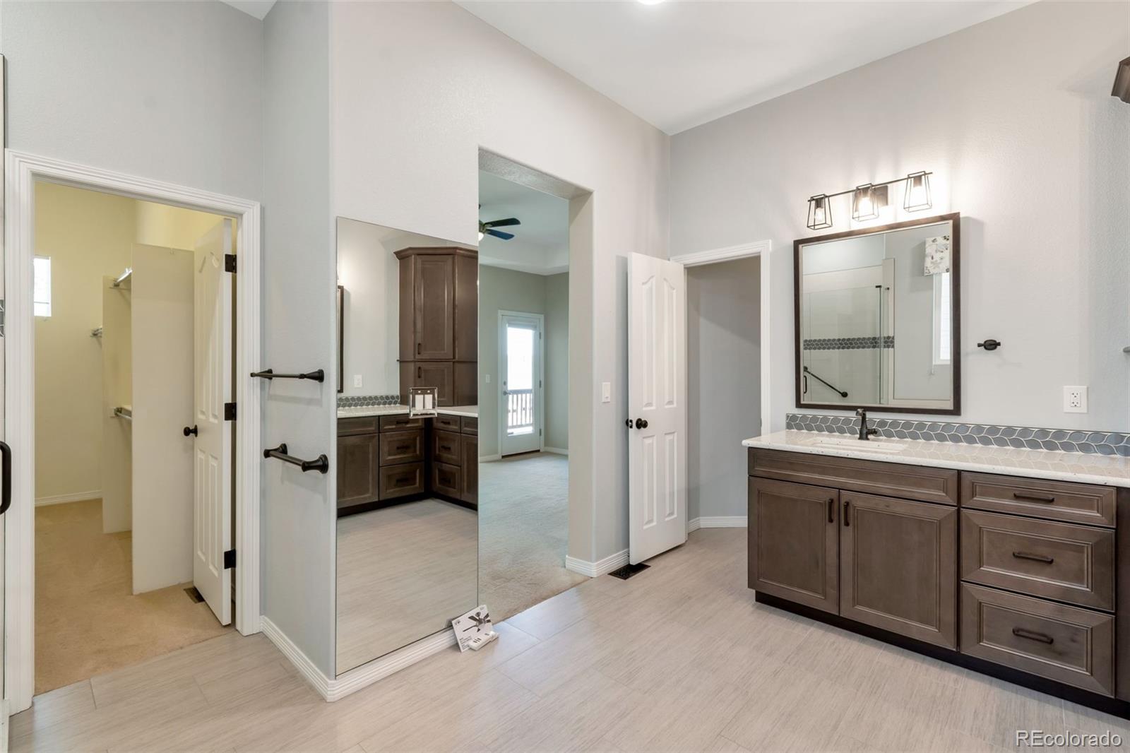 MLS Image #18 for 6570 s ames court,littleton, Colorado