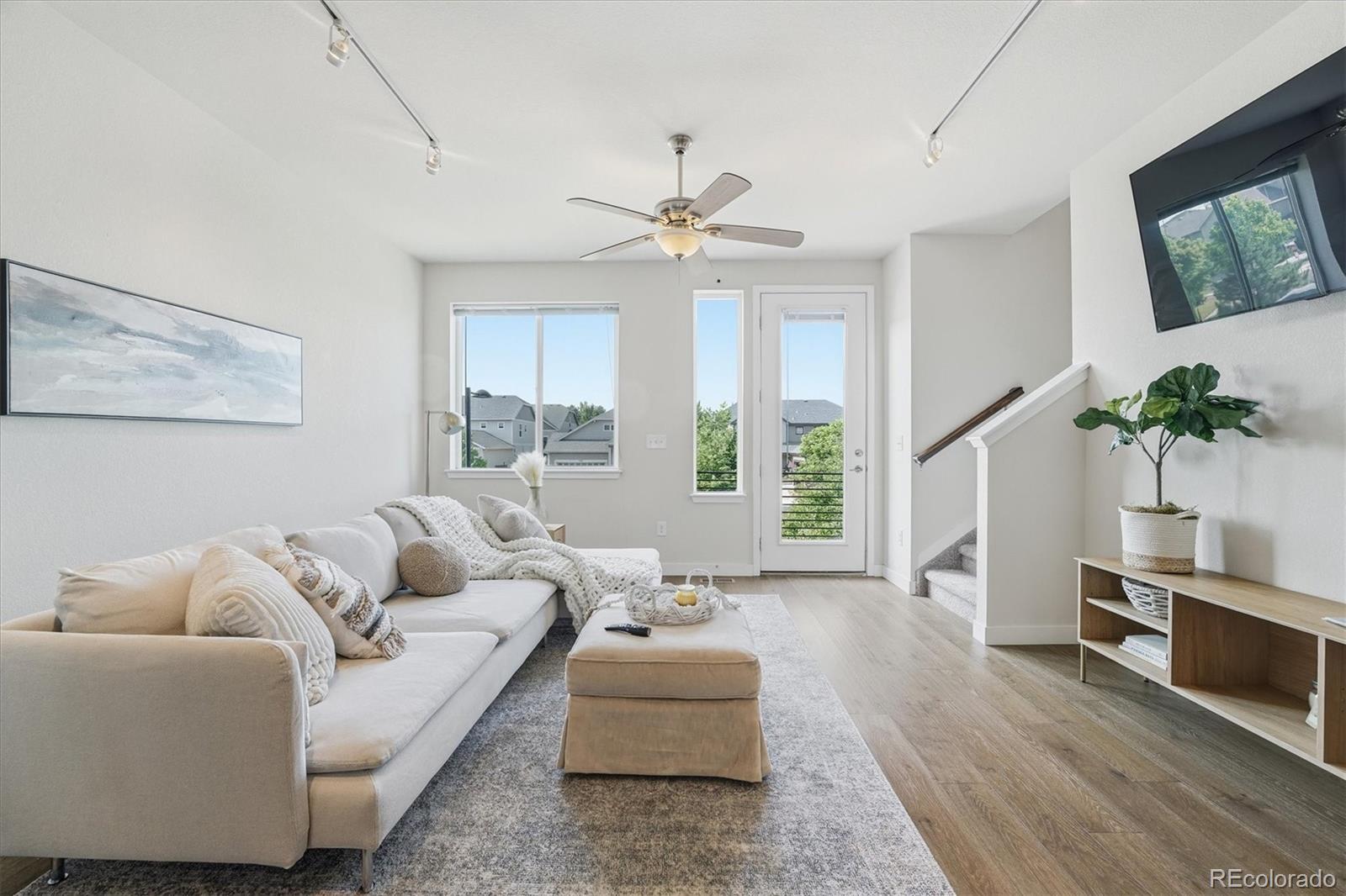 MLS Image #11 for 704 e hinsdale avenue,littleton, Colorado