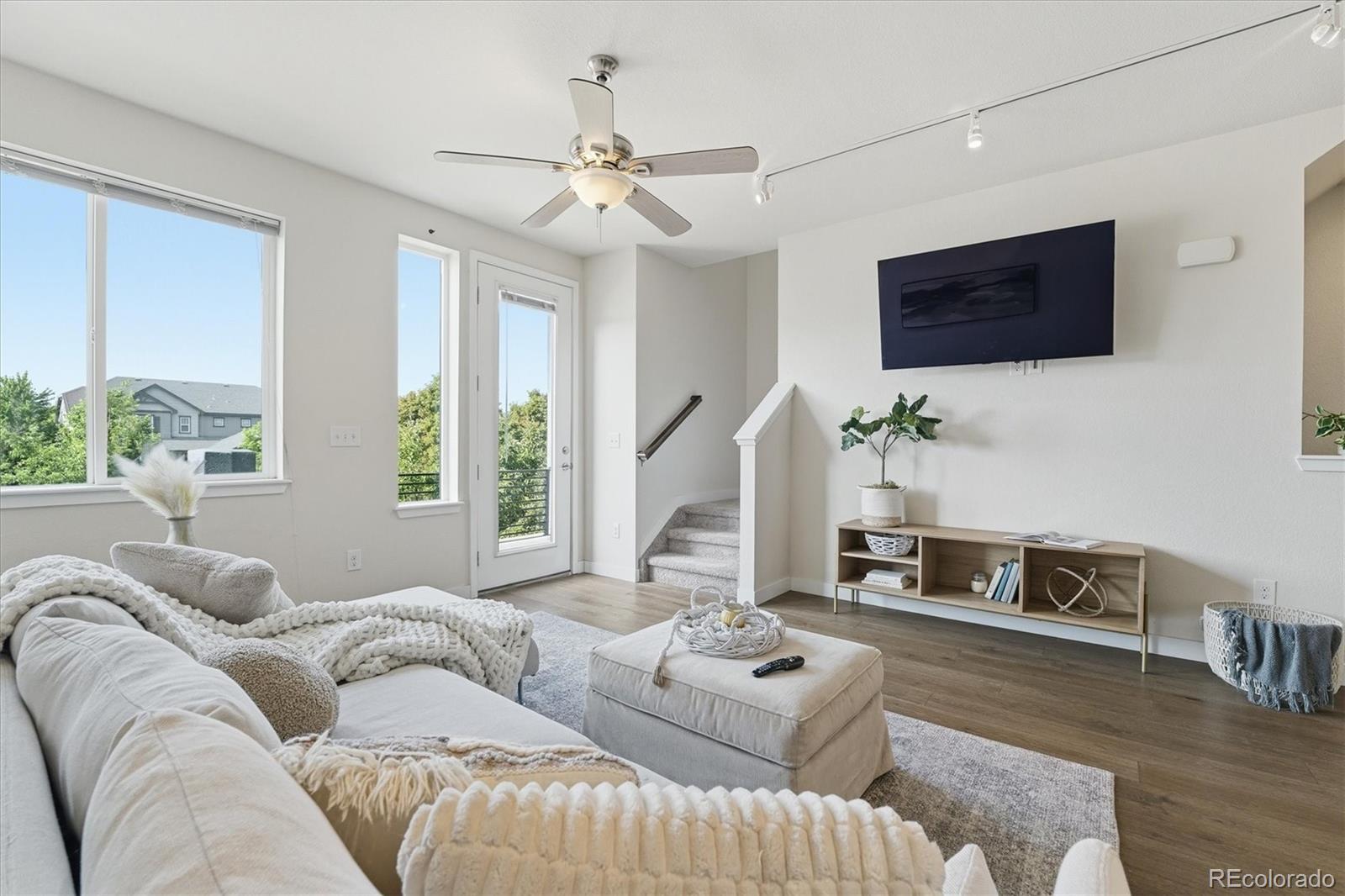 MLS Image #12 for 704 e hinsdale avenue,littleton, Colorado