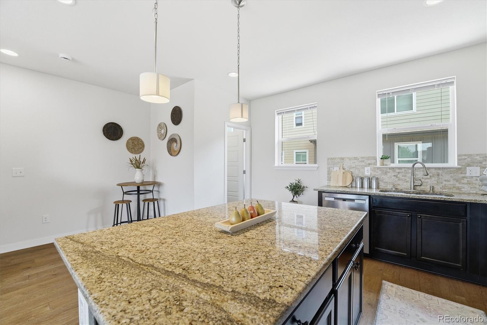 MLS Image #19 for 704 e hinsdale avenue,littleton, Colorado