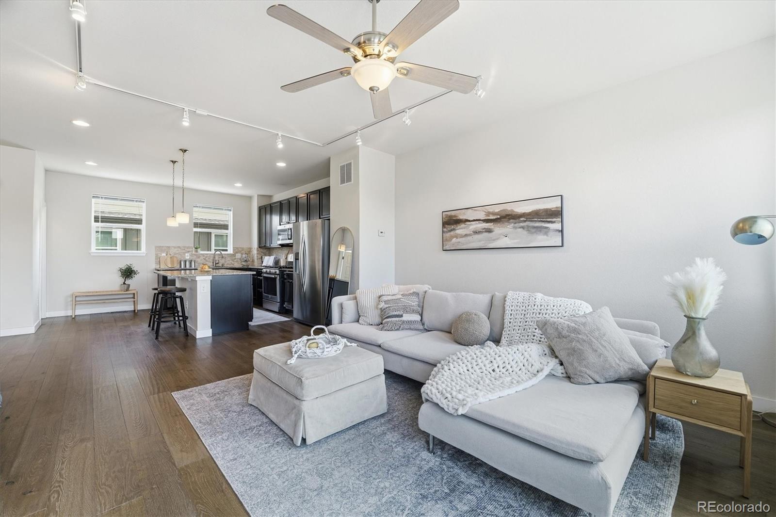 MLS Image #7 for 704 e hinsdale avenue,littleton, Colorado