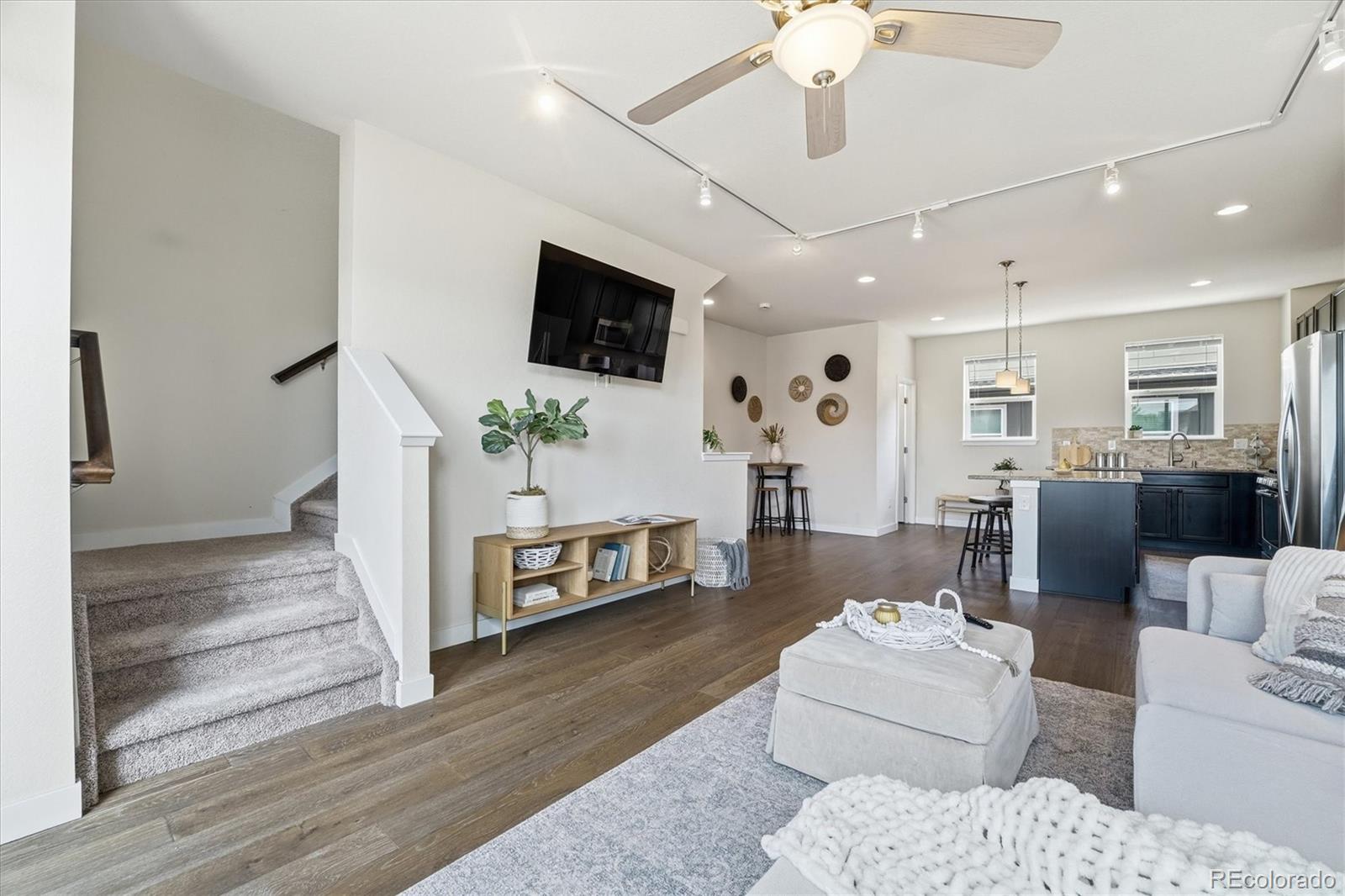 MLS Image #9 for 704 e hinsdale avenue,littleton, Colorado