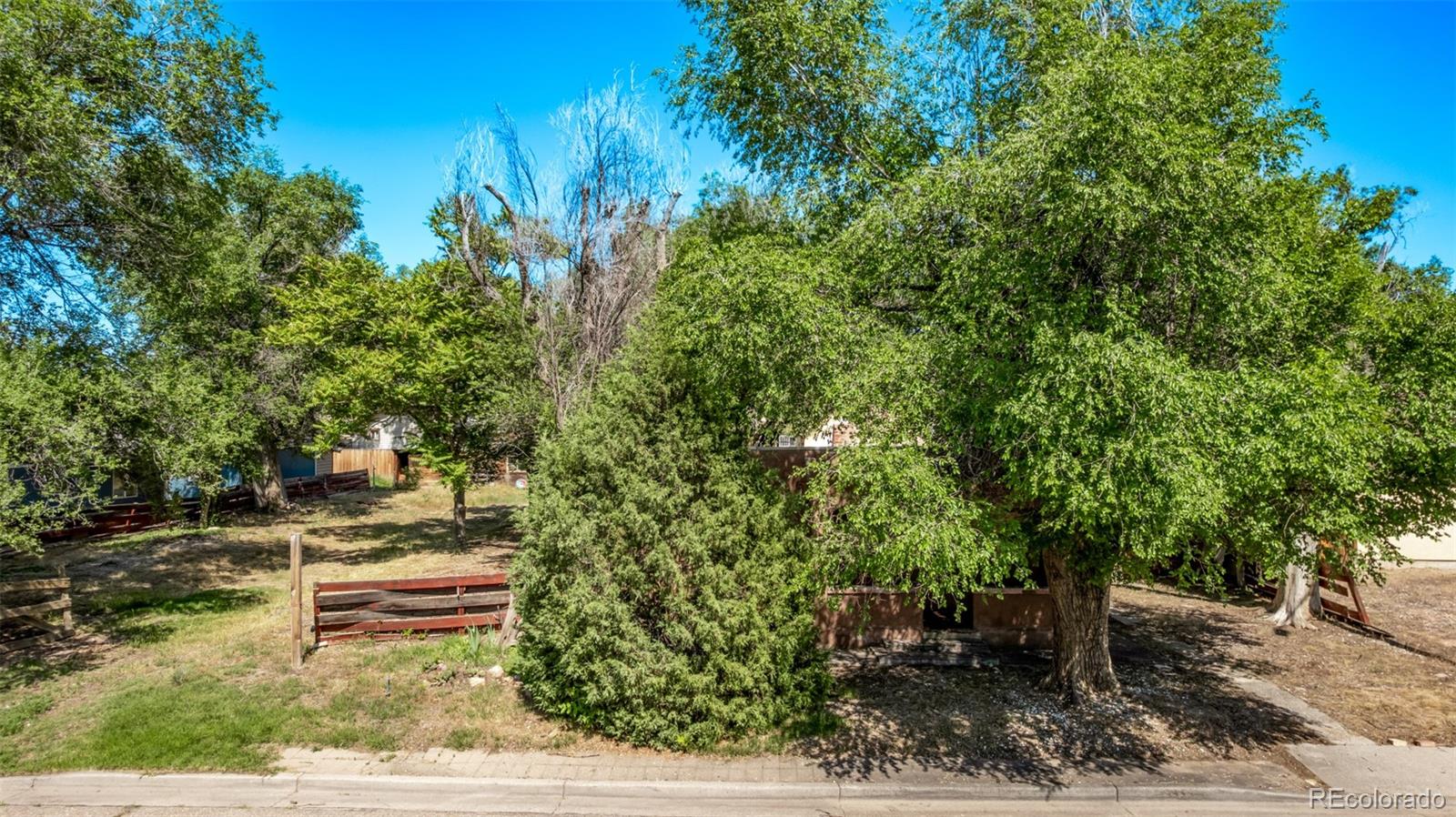 MLS Image #12 for 2708  poplar street,pueblo, Colorado