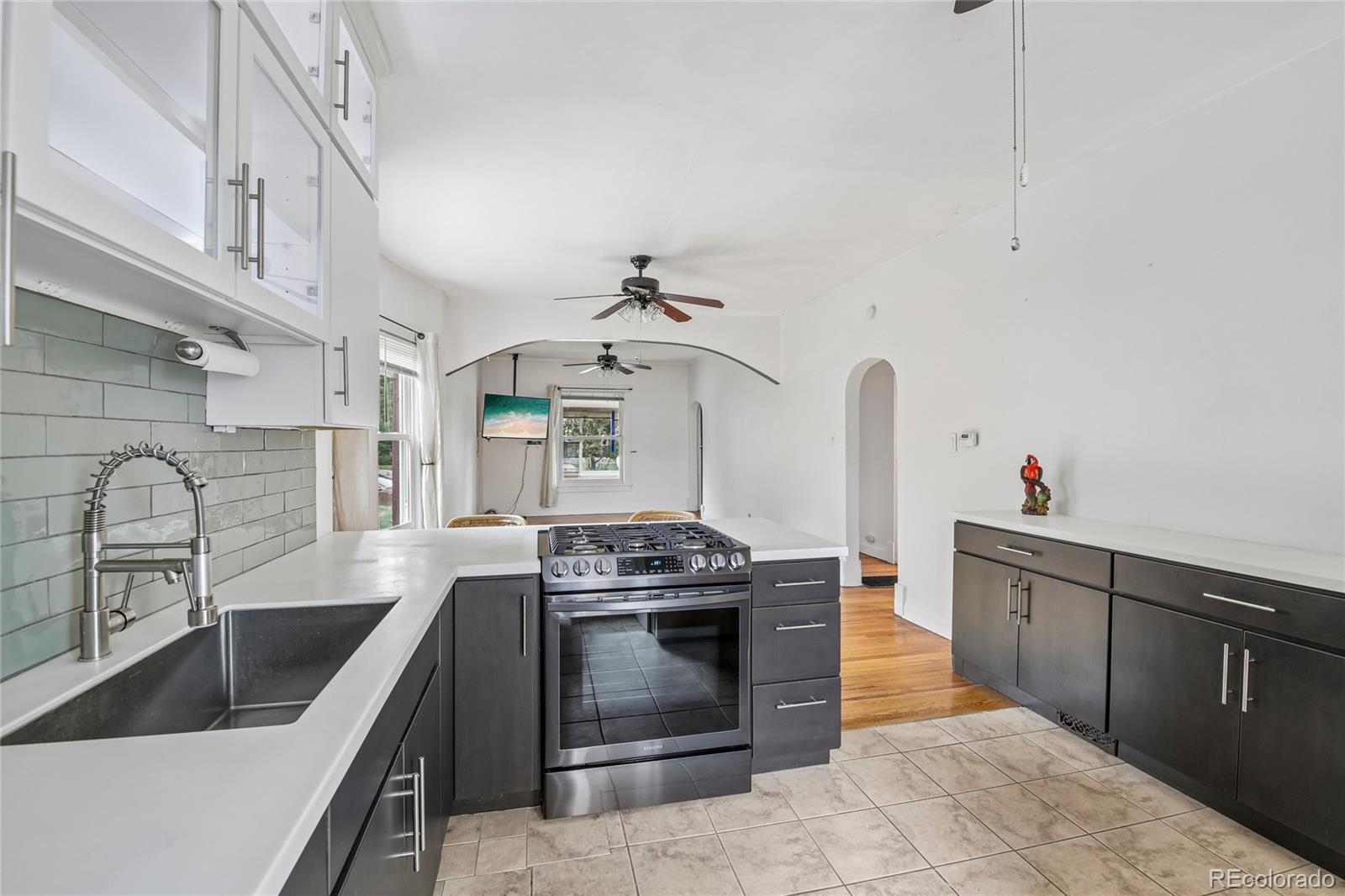 MLS Image #13 for 3034 n race street,denver, Colorado