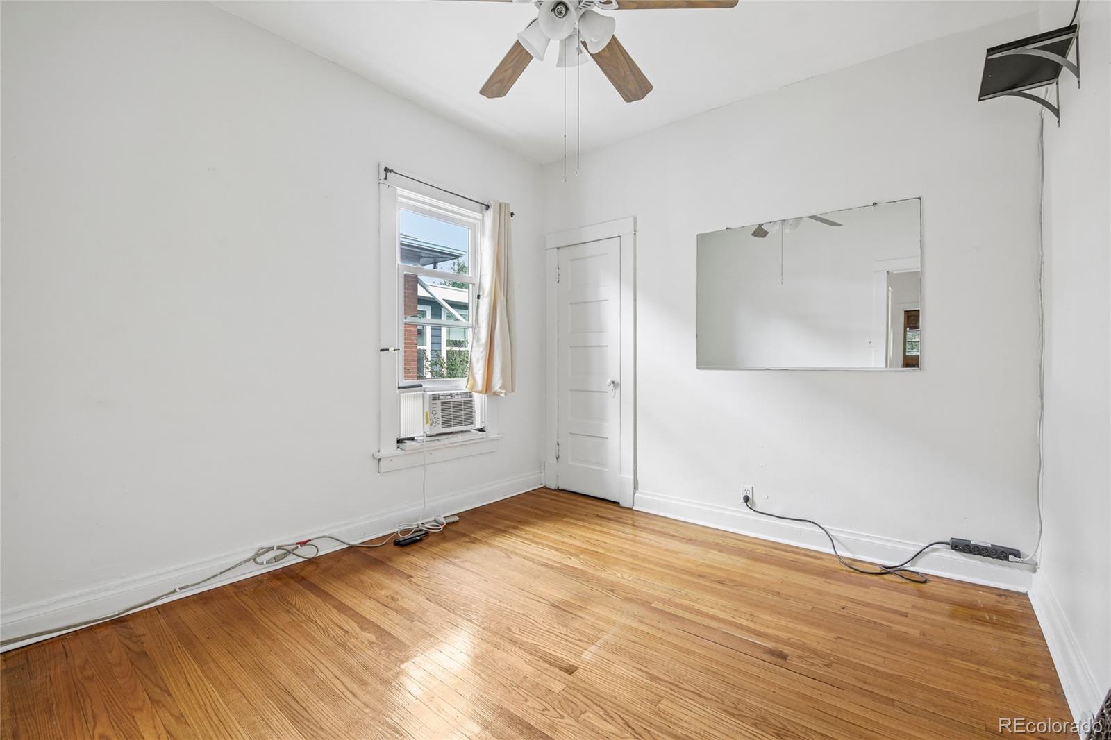 MLS Image #16 for 3034 n race street,denver, Colorado