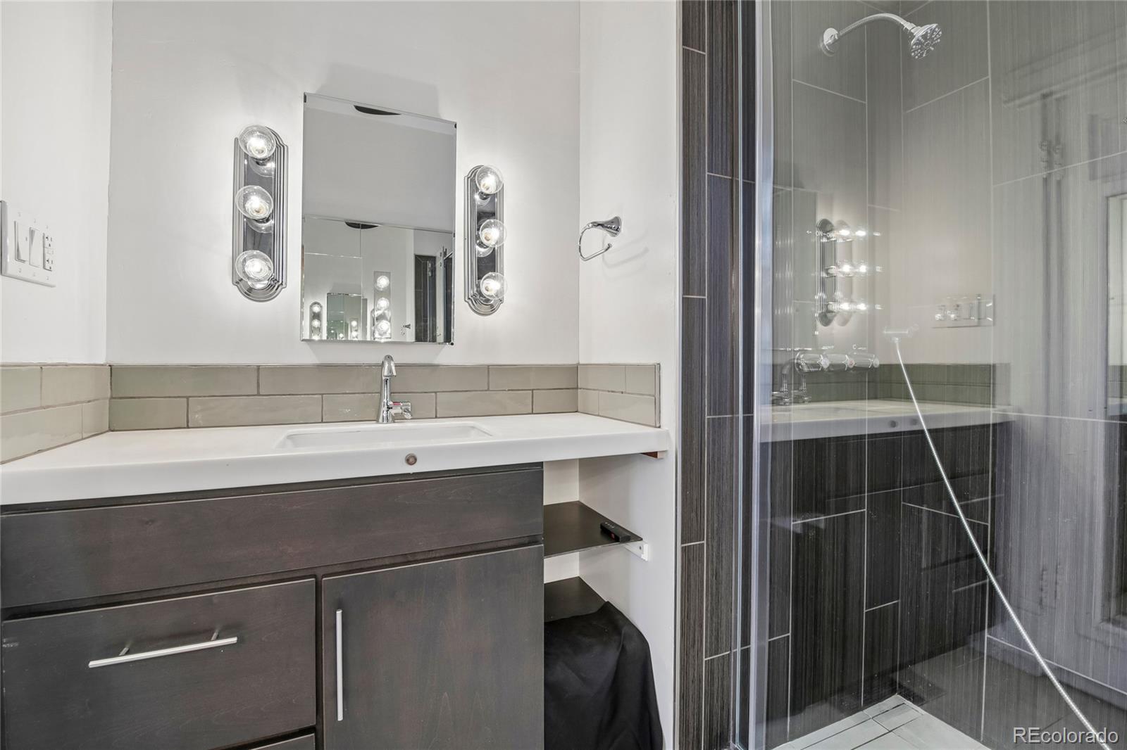 MLS Image #21 for 3034 n race street,denver, Colorado