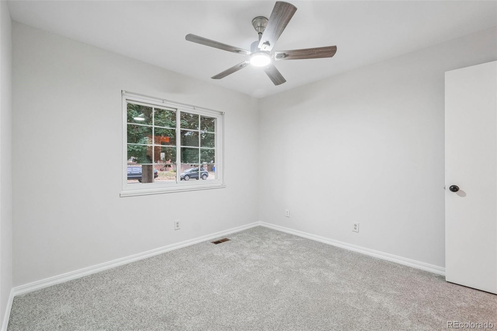 MLS Image #32 for 17163 e brown circle,aurora, Colorado