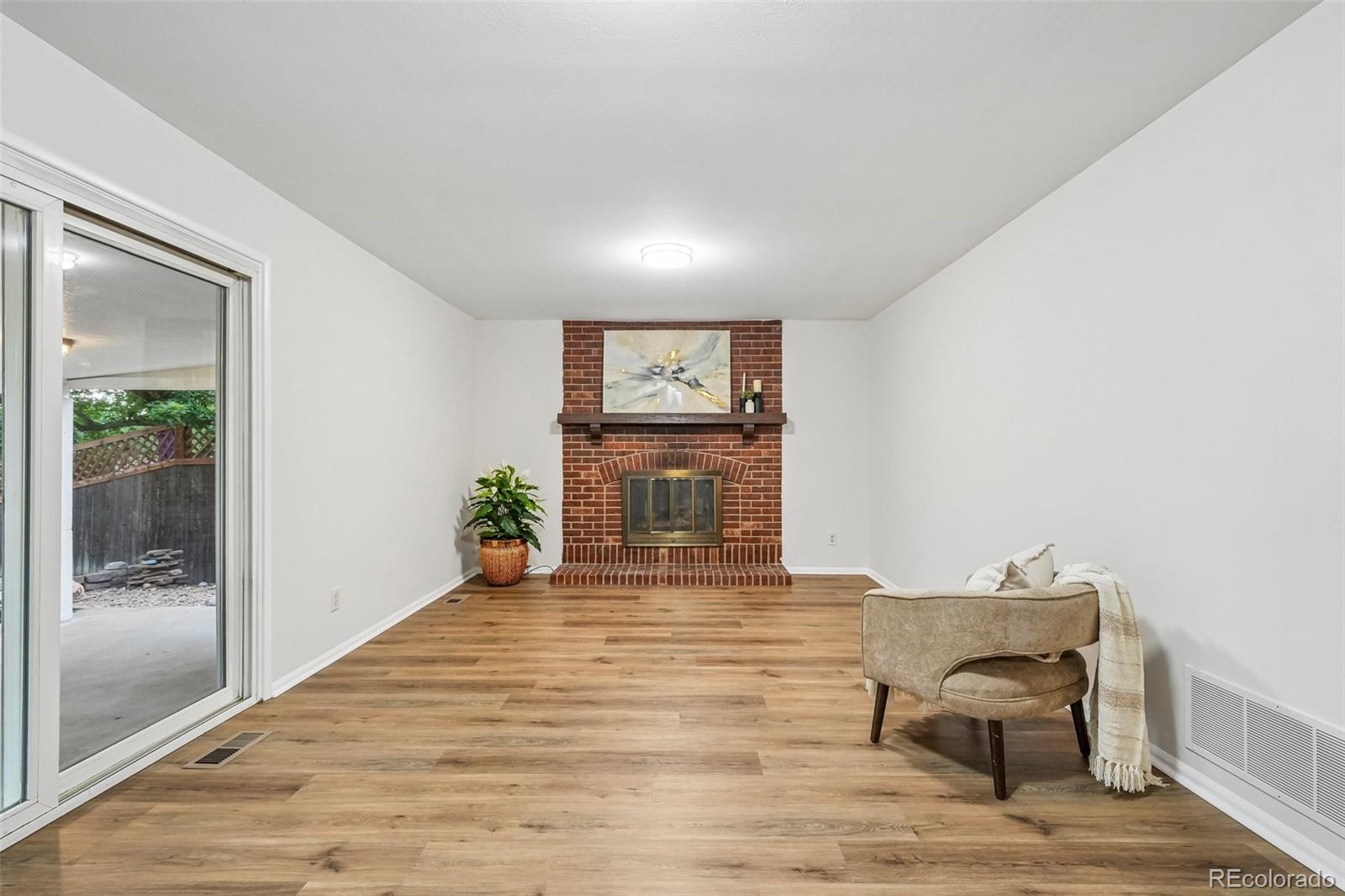 MLS Image #8 for 17163 e brown circle,aurora, Colorado