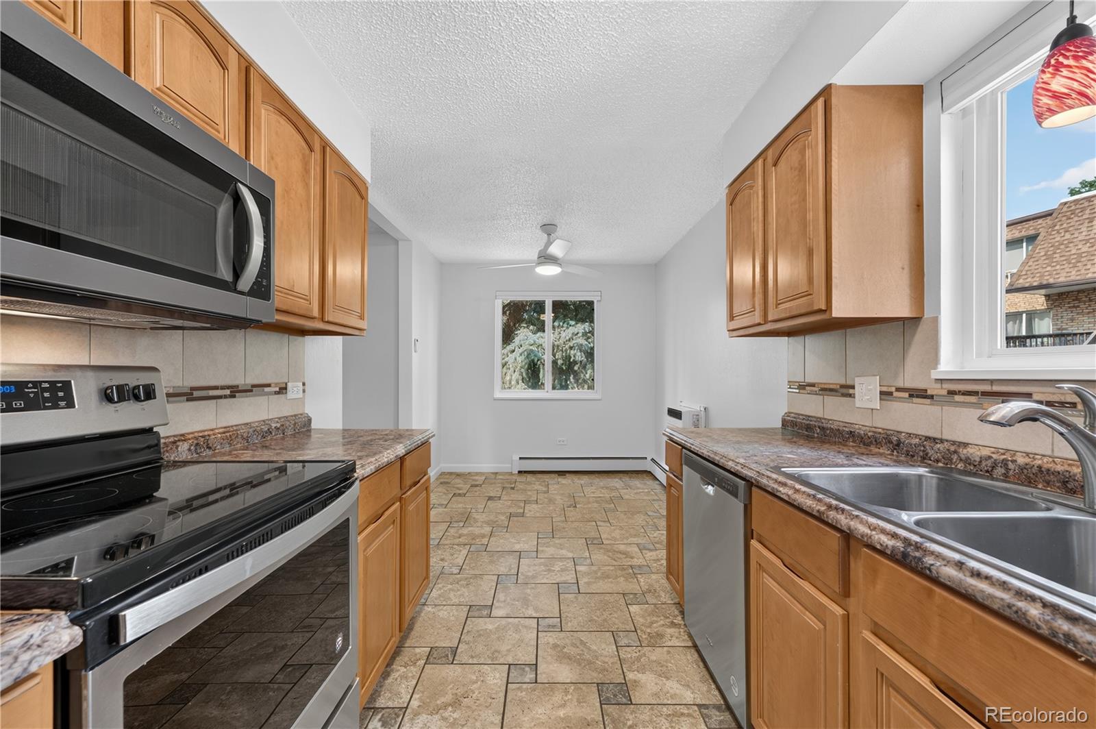 MLS Image #5 for 1390  everett court,lakewood, Colorado