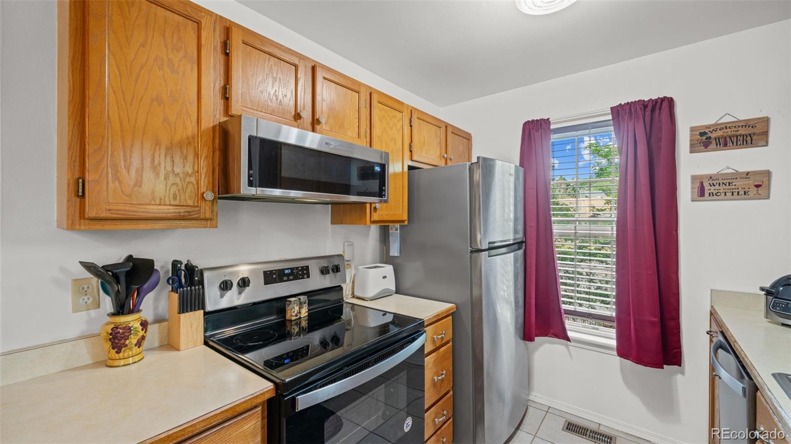 MLS Image #9 for 2338  troy court,colorado springs, Colorado
