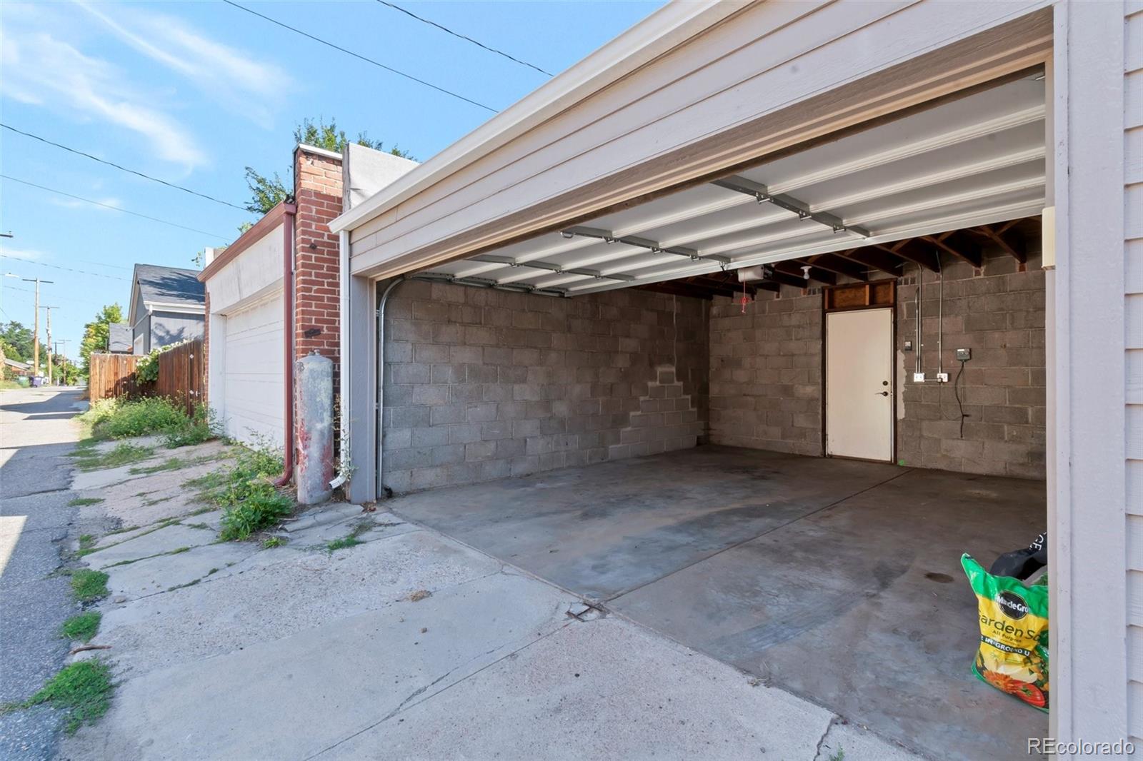 MLS Image #13 for 1581 s ogden street,denver, Colorado
