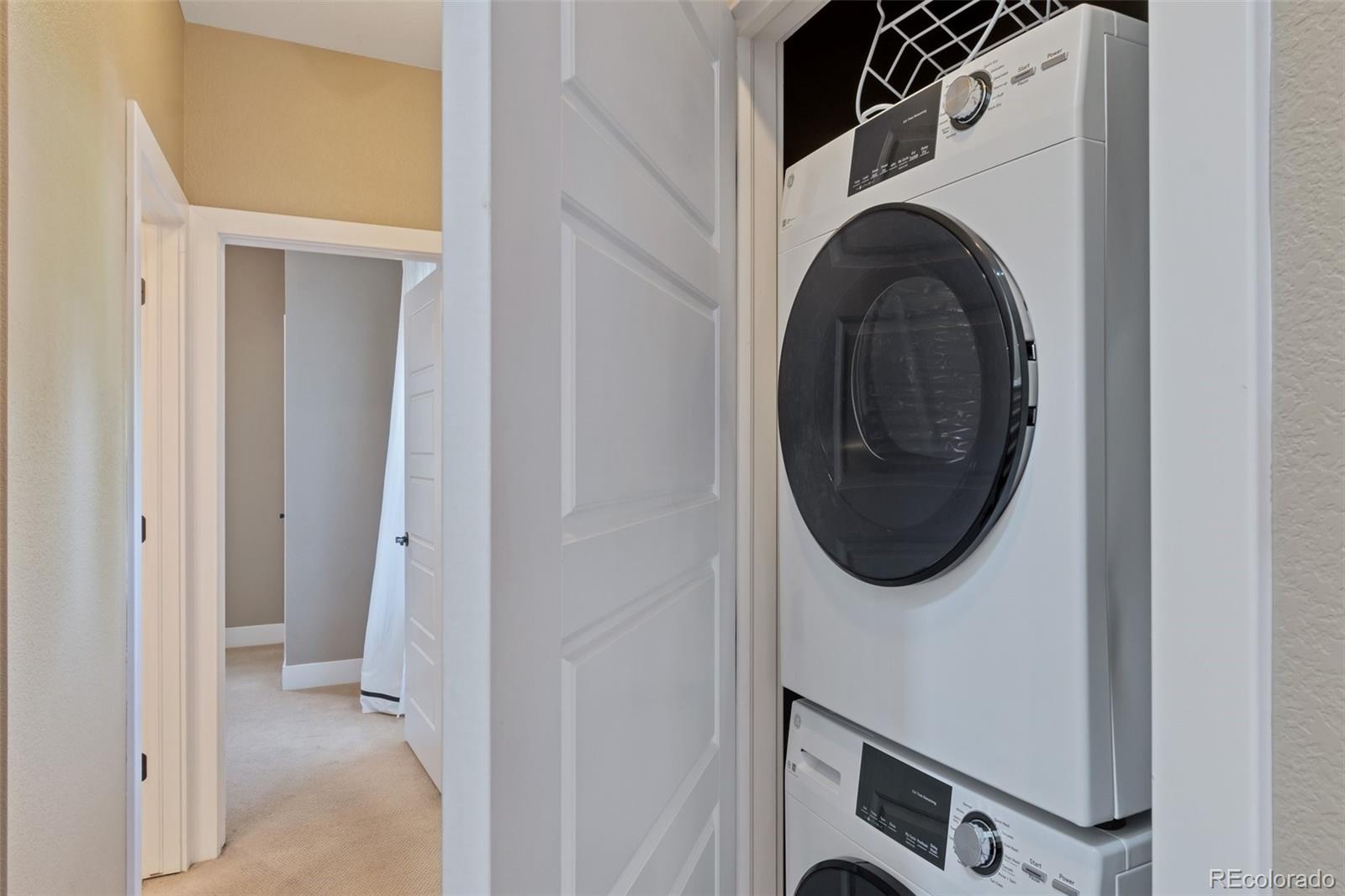 MLS Image #16 for 1581 s ogden street,denver, Colorado