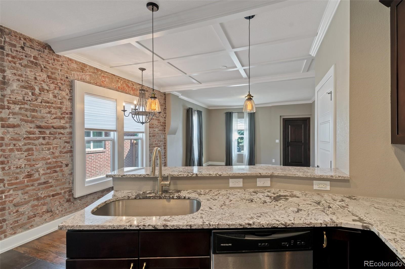 MLS Image #6 for 1581 s ogden street,denver, Colorado