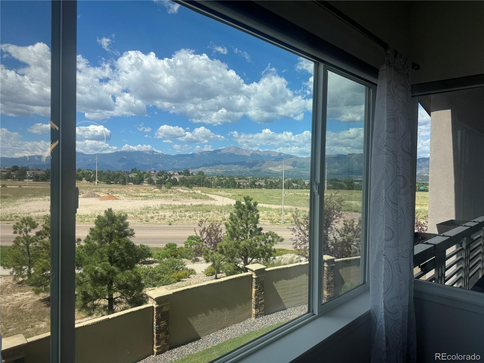 MLS Image #2 for 3721  hermosa creek court,colorado springs, Colorado