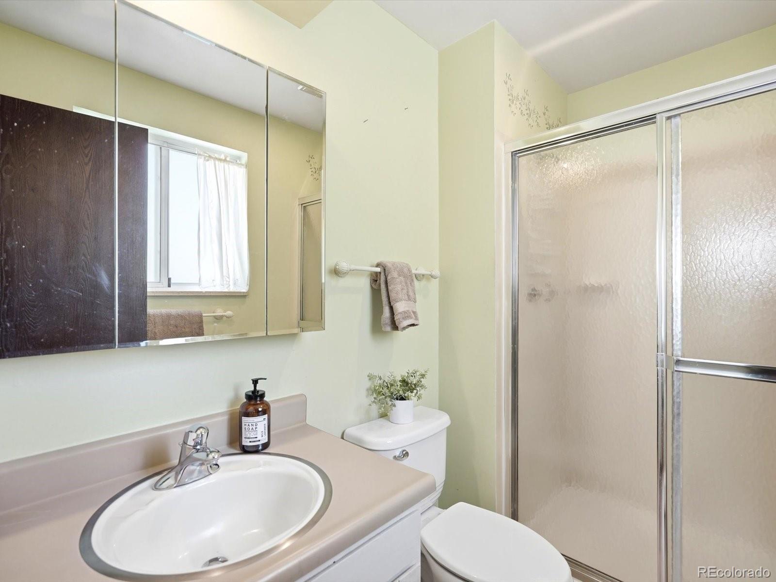 MLS Image #16 for 8220  hoyt way,arvada, Colorado