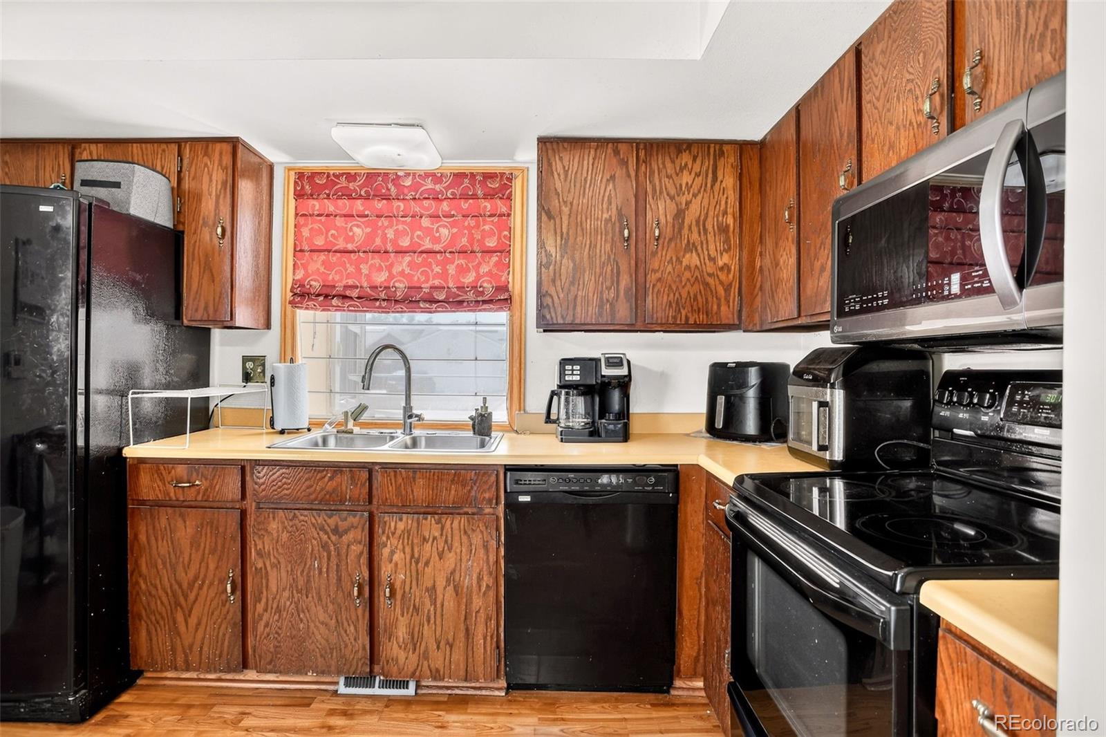 MLS Image #14 for 4684  chandler court,denver, Colorado