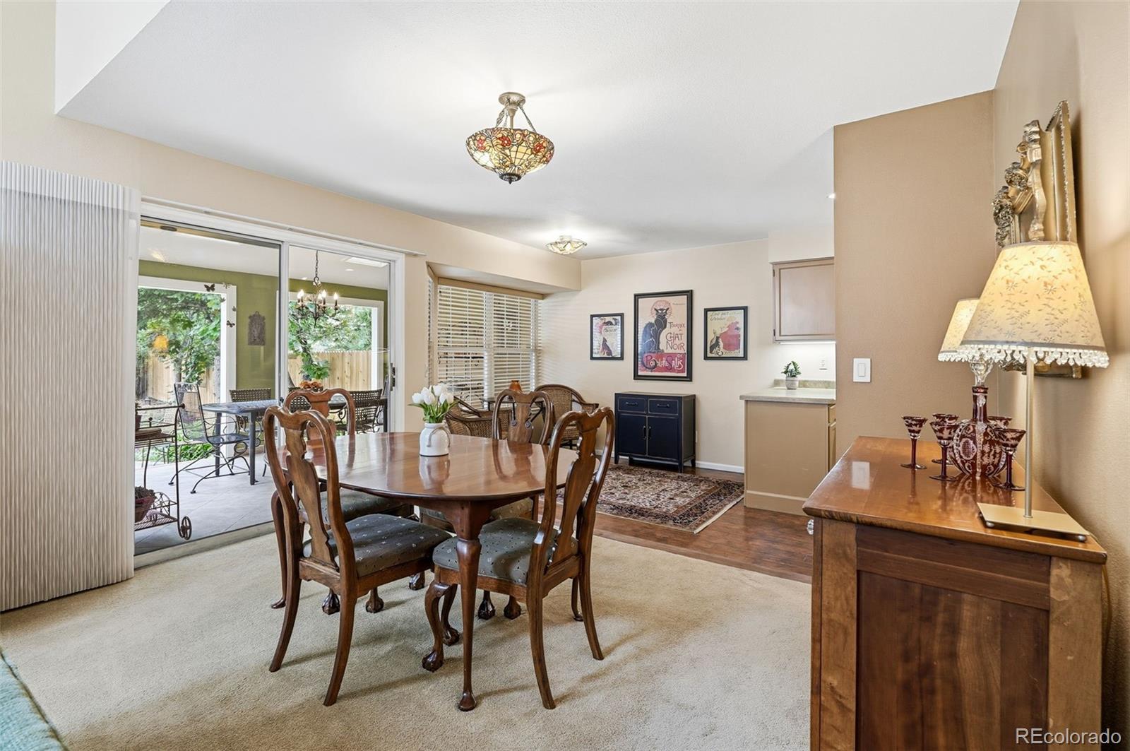 MLS Image #10 for 1570 s roslyn street,denver, Colorado