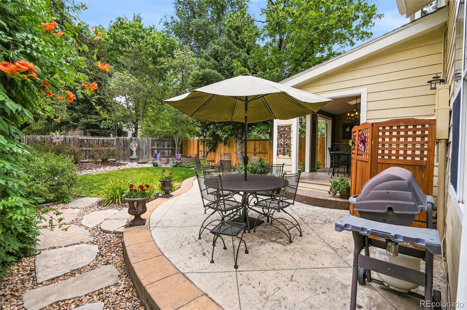 MLS Image #35 for 1570 s roslyn street,denver, Colorado