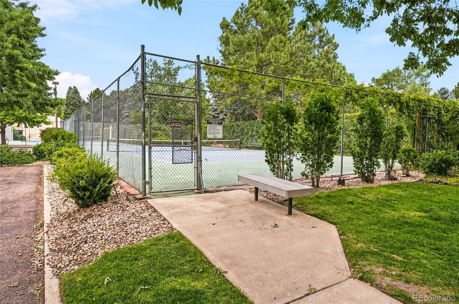 MLS Image #42 for 1570 s roslyn street,denver, Colorado