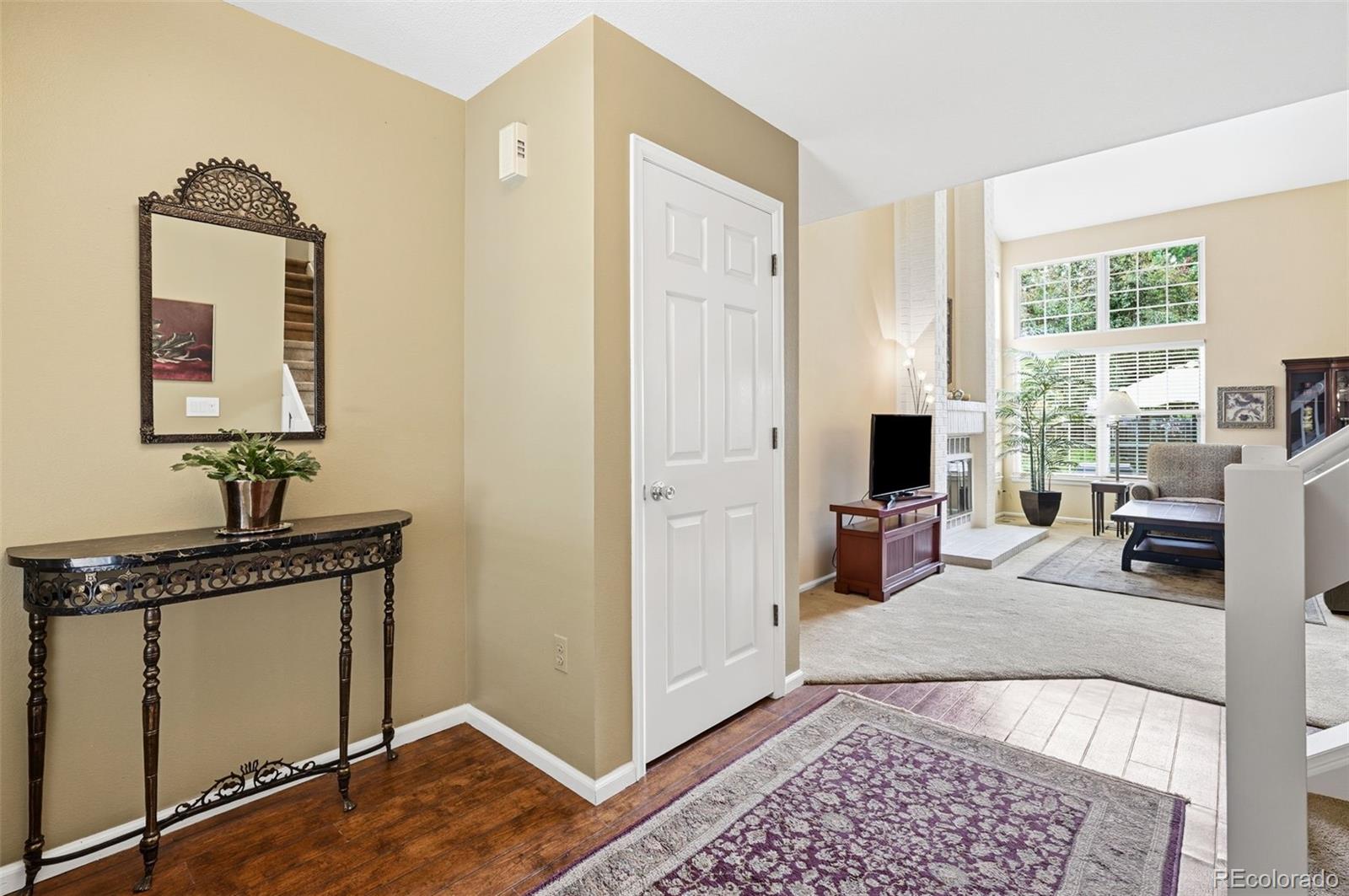 MLS Image #5 for 1570 s roslyn street,denver, Colorado