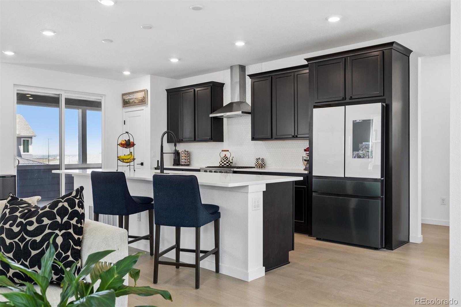 MLS Image #3 for 11988  amplify circle,lone tree, Colorado