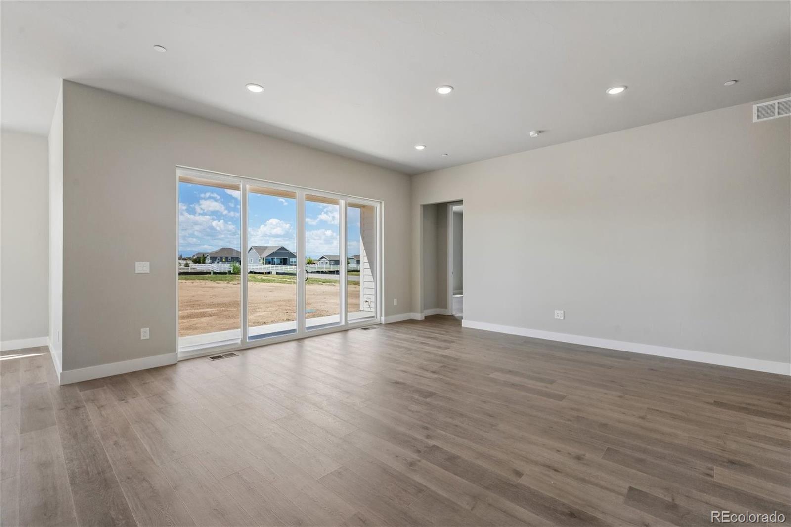MLS Image #7 for 16263  geneva court,brighton, Colorado