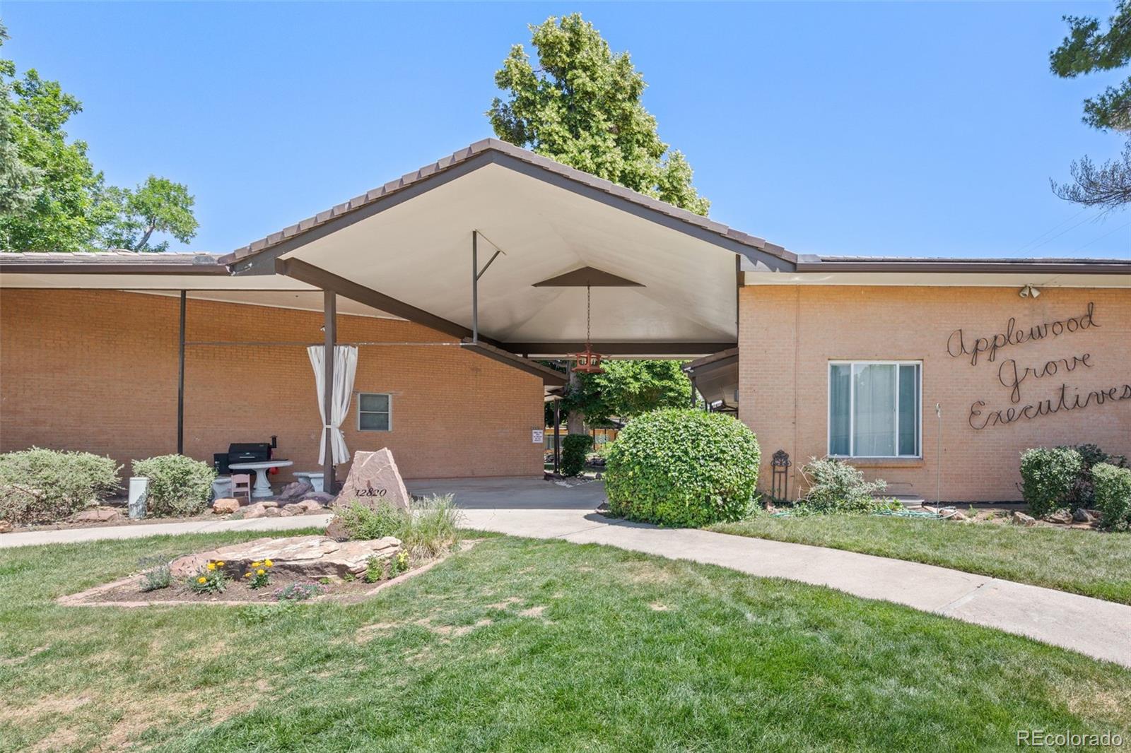 MLS Image #1 for 12820  willow lane,golden, Colorado