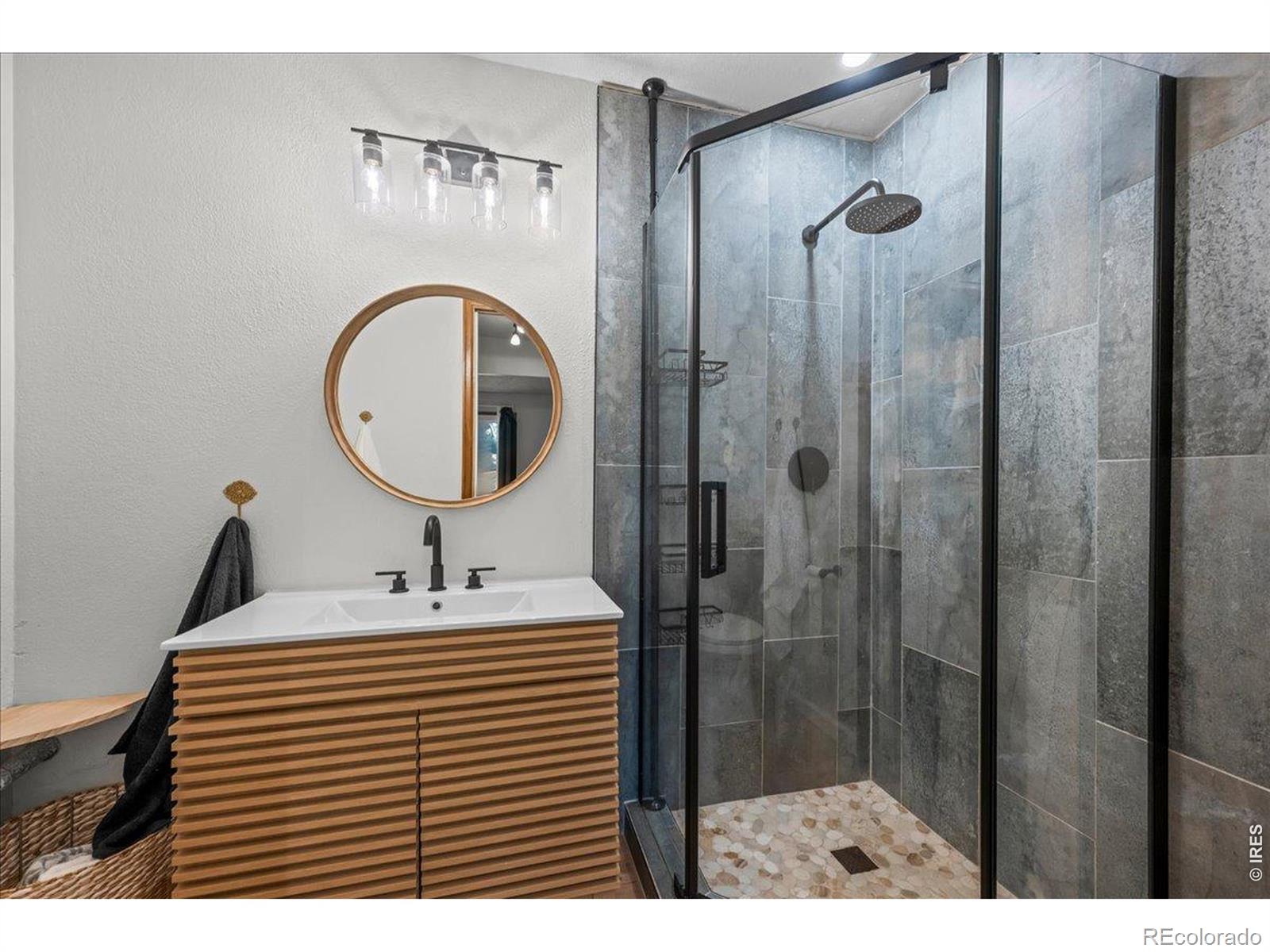 MLS Image #19 for 989 s miller street 204,lakewood, Colorado