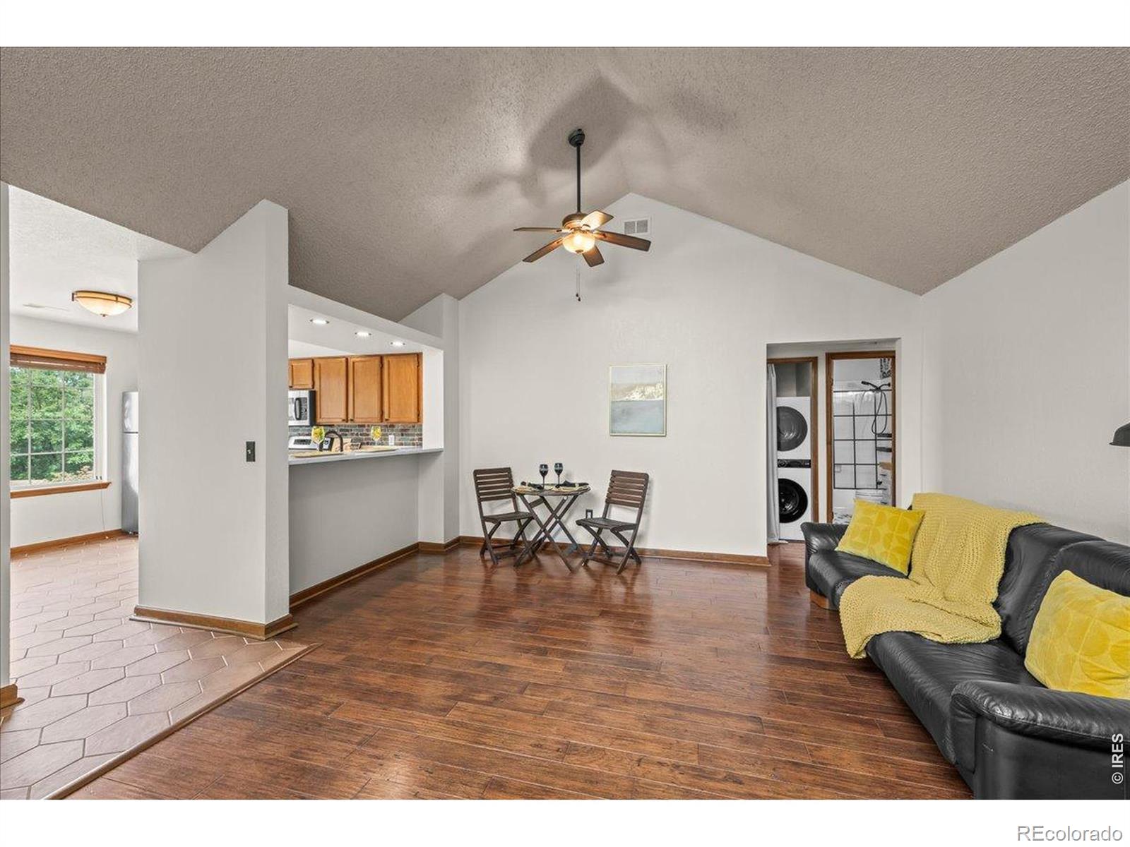 MLS Image #5 for 989 s miller street 204,lakewood, Colorado