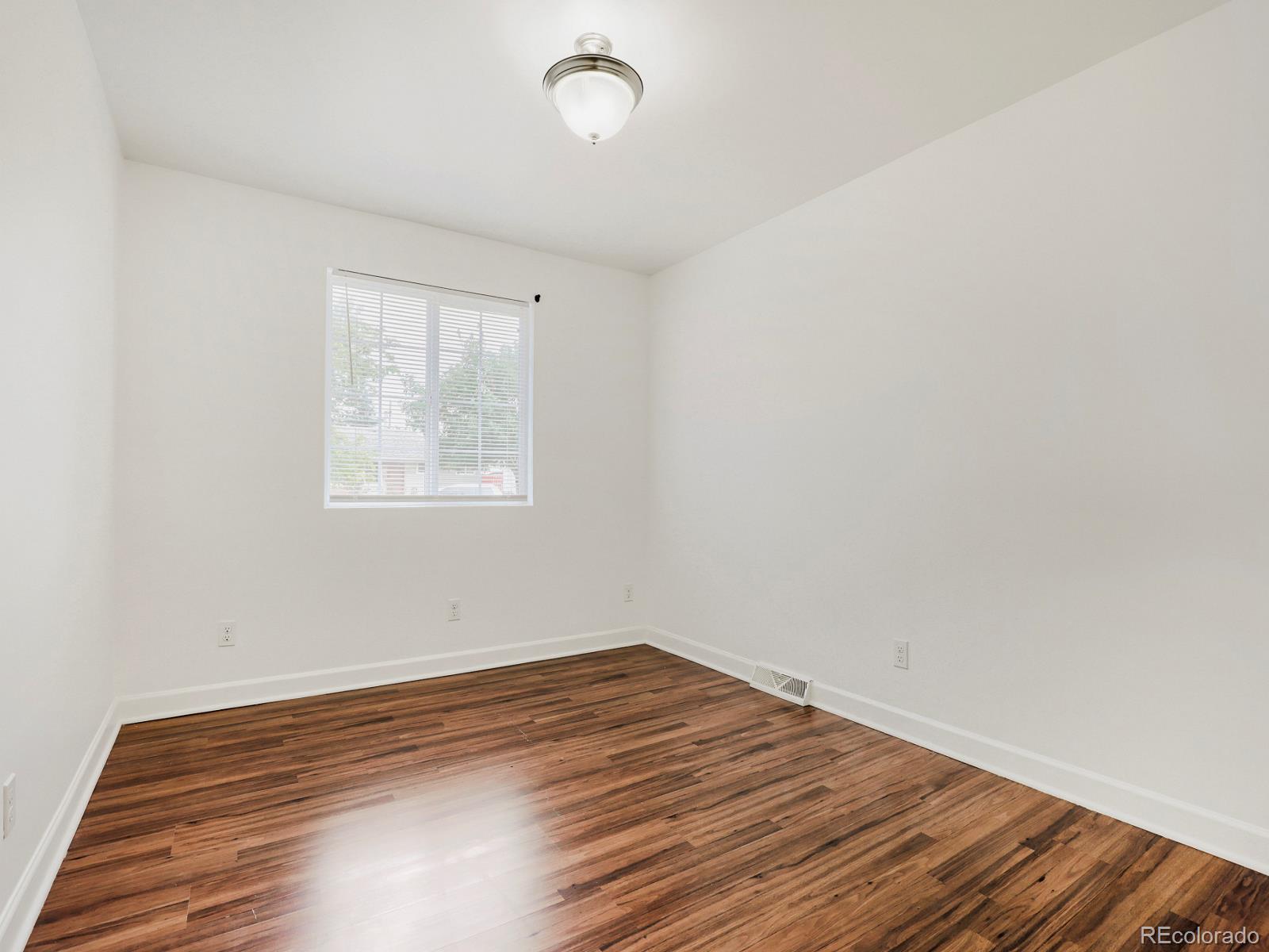 MLS Image #15 for 810  oswego street,aurora, Colorado