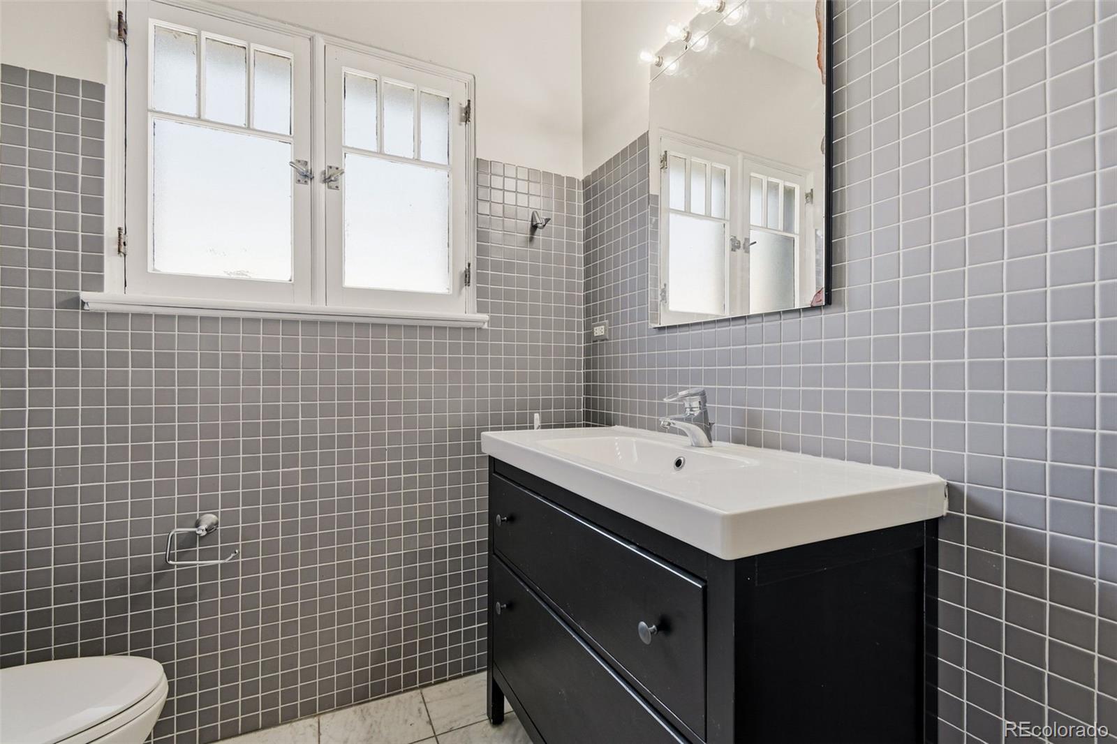 MLS Image #27 for 820 n humboldt street,denver, Colorado