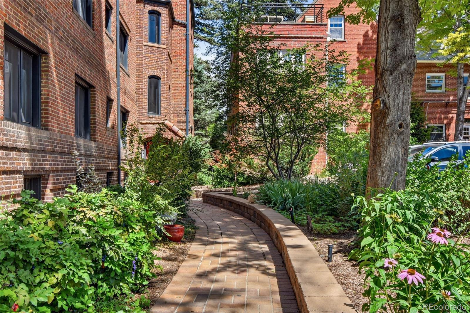 MLS Image #4 for 820 n humboldt street,denver, Colorado