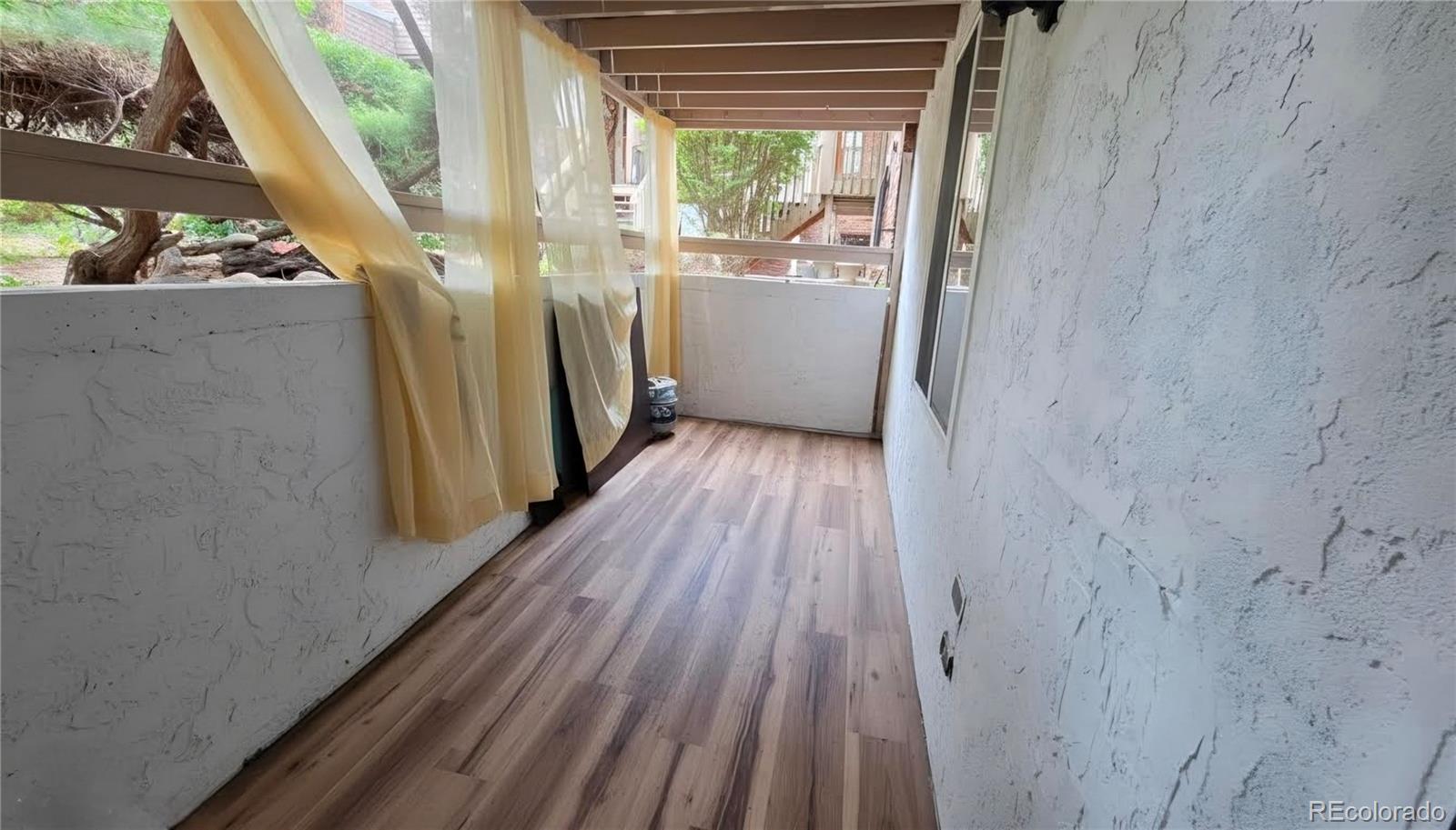 MLS Image #17 for 1525 s holly street,denver, Colorado