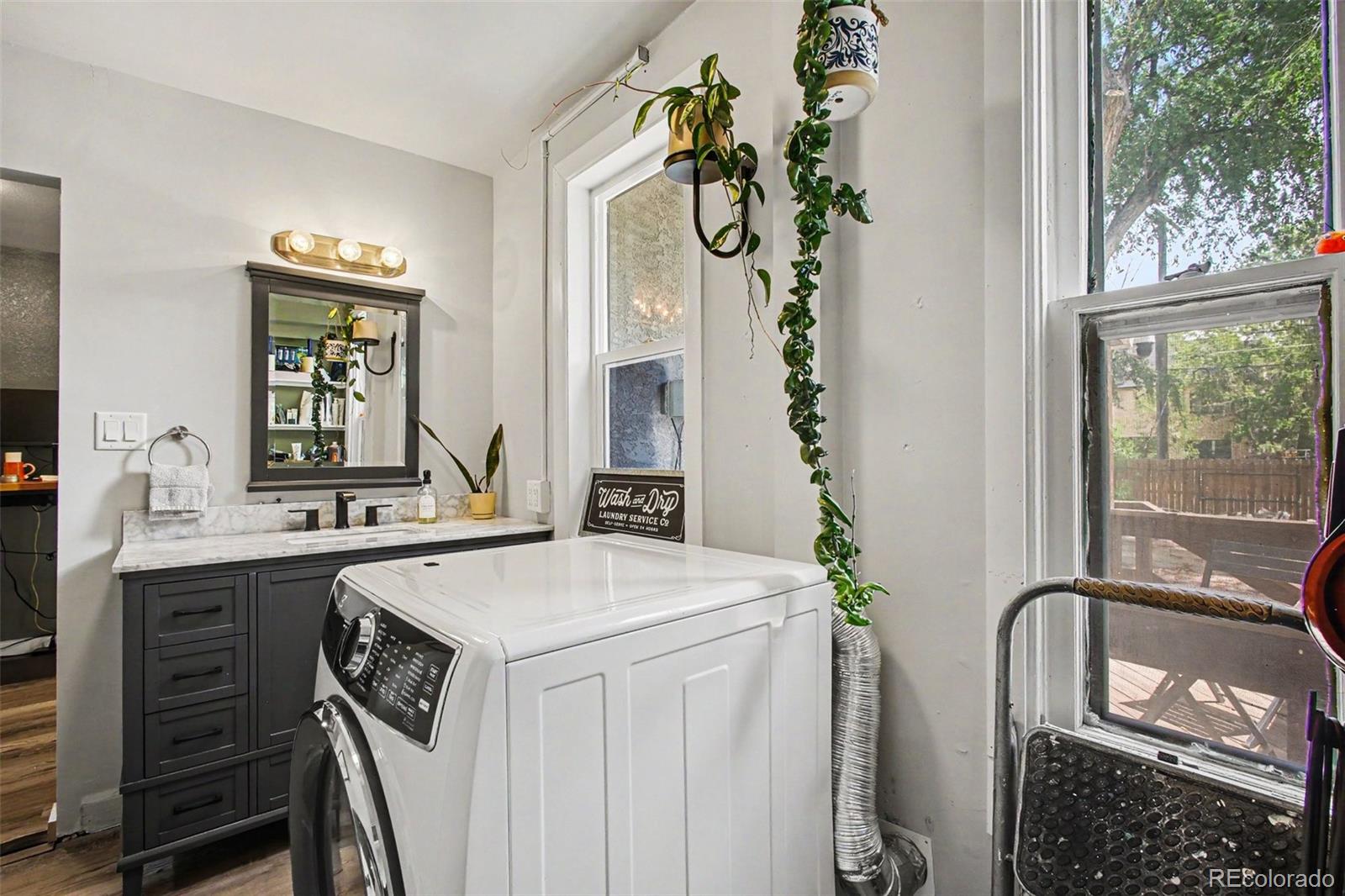 MLS Image #11 for 225 n cedar street,colorado springs, Colorado