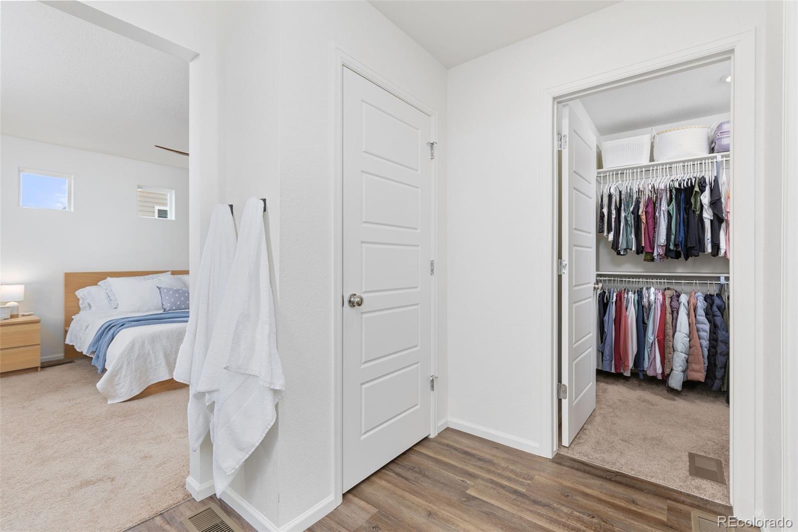 MLS Image #25 for 18260 e 51st place,denver, Colorado