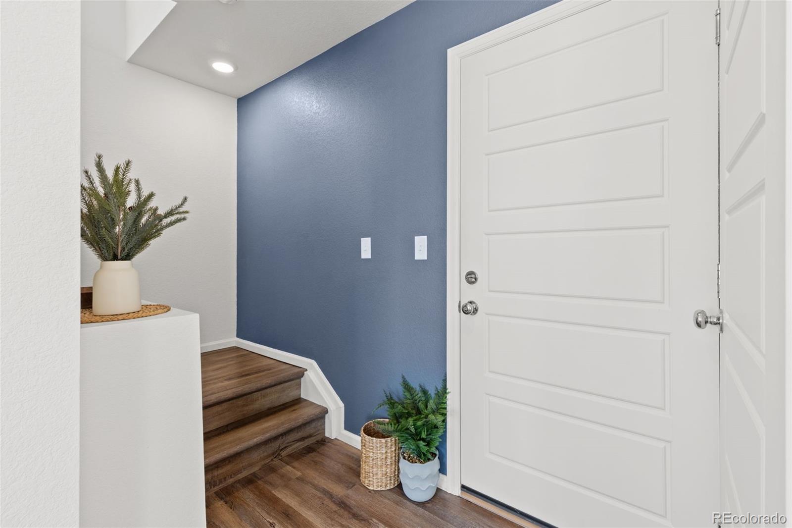 MLS Image #9 for 18260 e 51st place,denver, Colorado