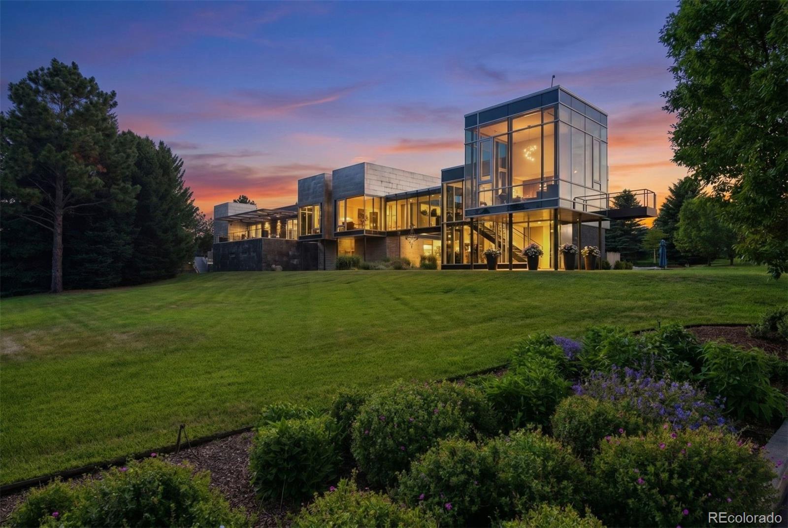 MLS Image #2 for 14  random road,englewood, Colorado