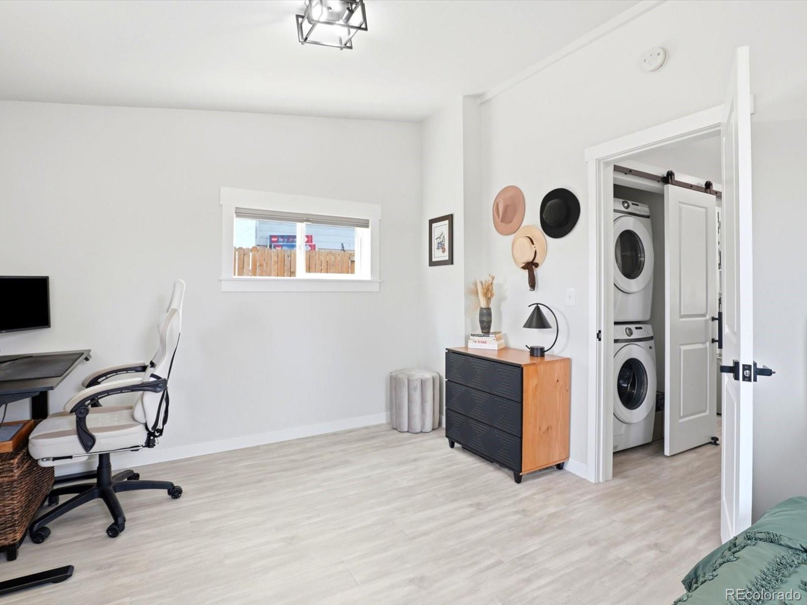MLS Image #13 for 272 s meade street,denver, Colorado