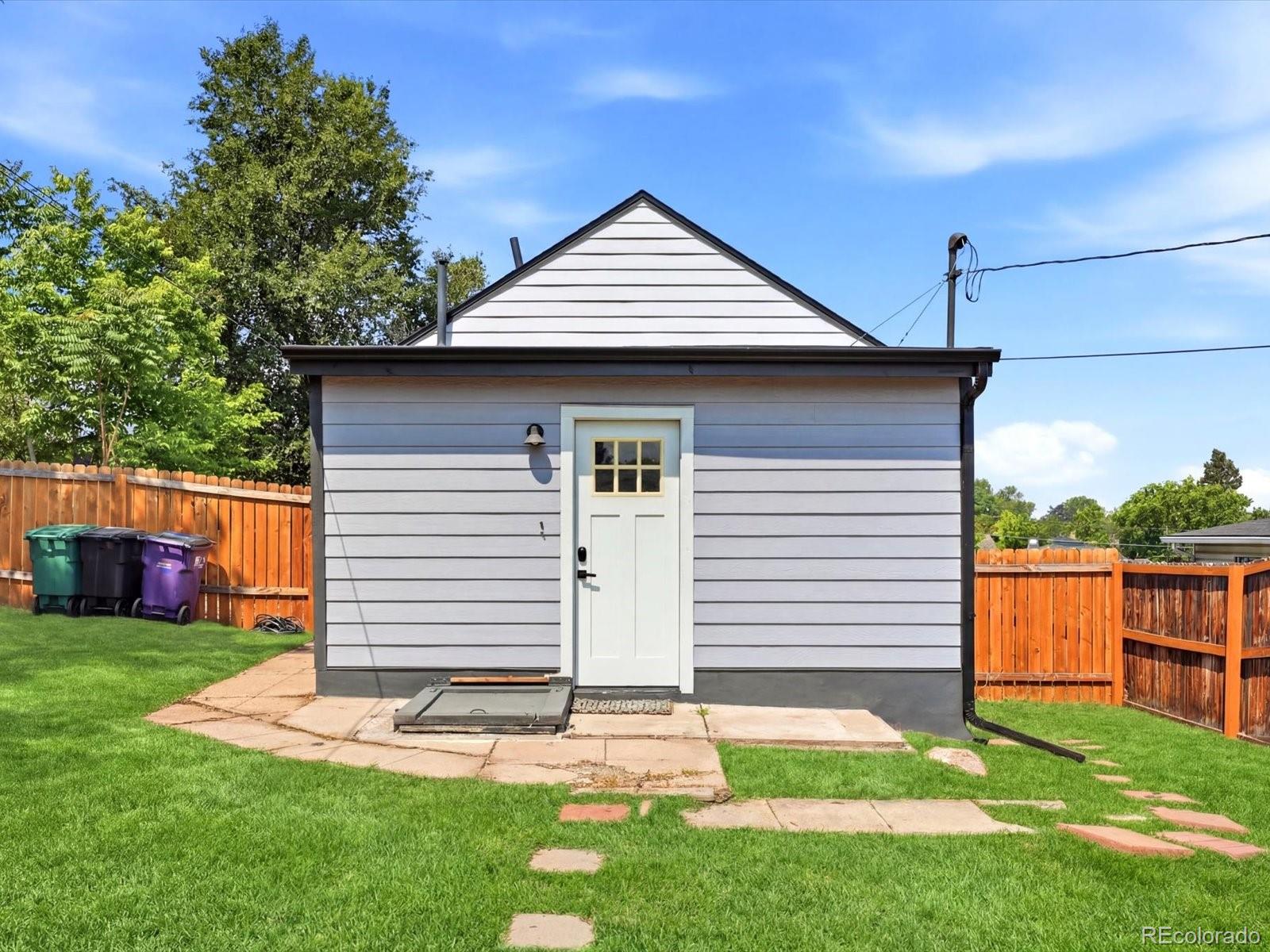 MLS Image #17 for 272 s meade street,denver, Colorado