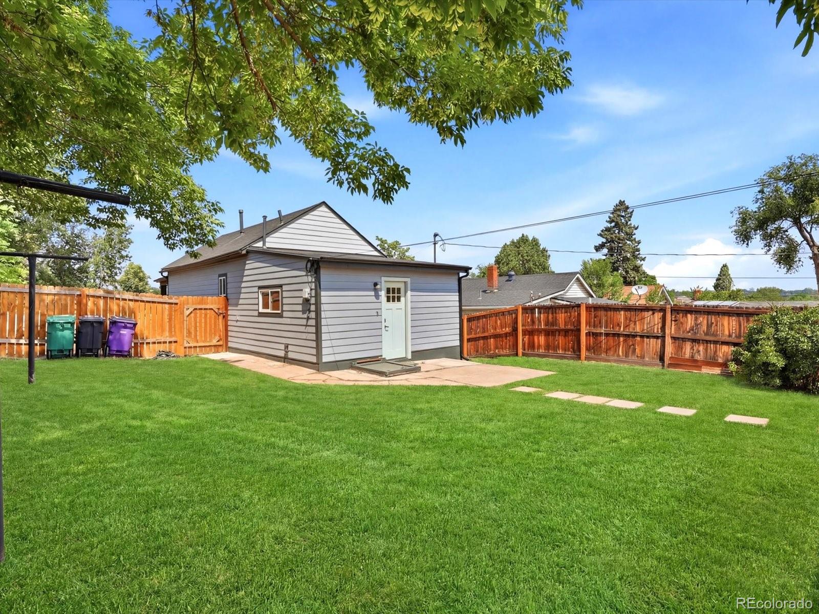 MLS Image #19 for 272 s meade street,denver, Colorado