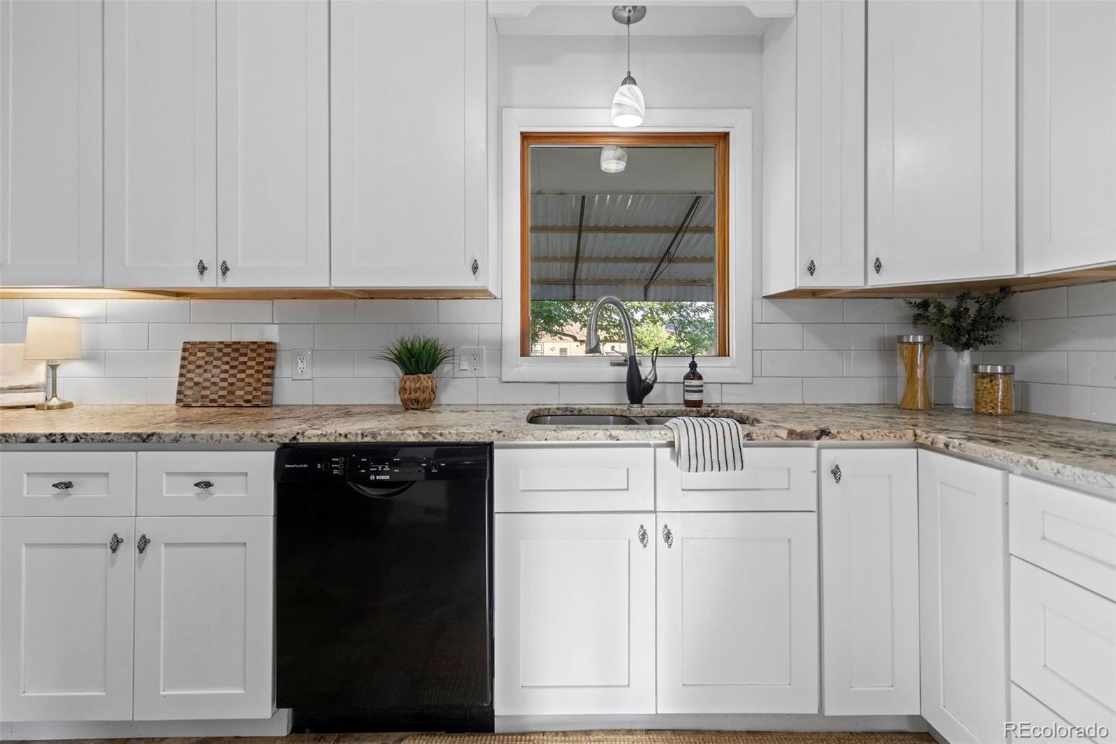 MLS Image #15 for 1333  lincoln street,longmont, Colorado